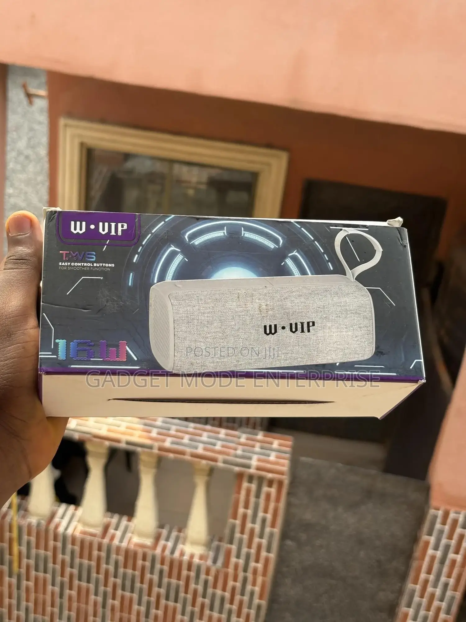 W•Vip-02 Generic, Portable Bluetooth Speaker