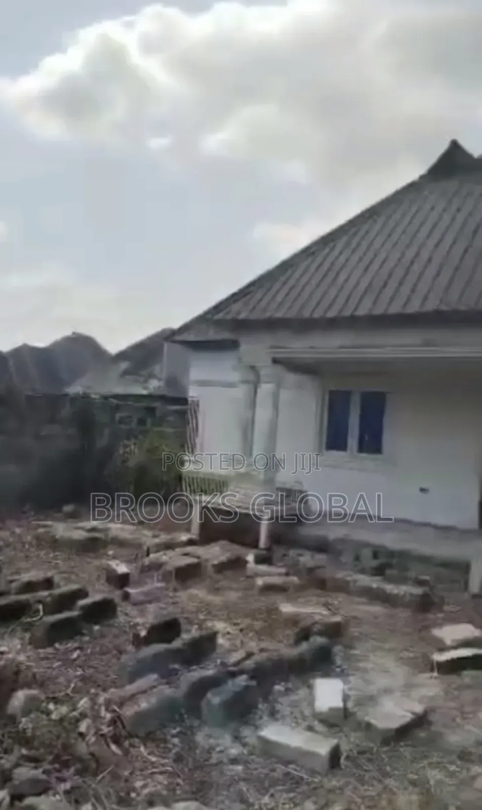 3bdrm Bungalow in Ethiope East for sale