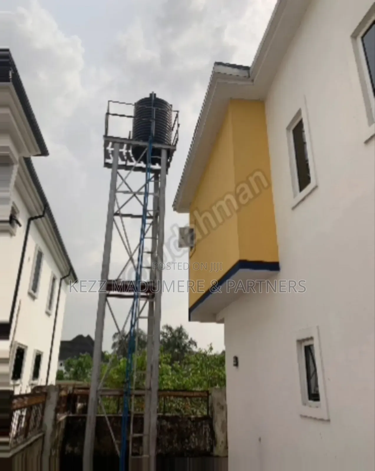 4bdrm Duplex in Off Sars Road Port for rent