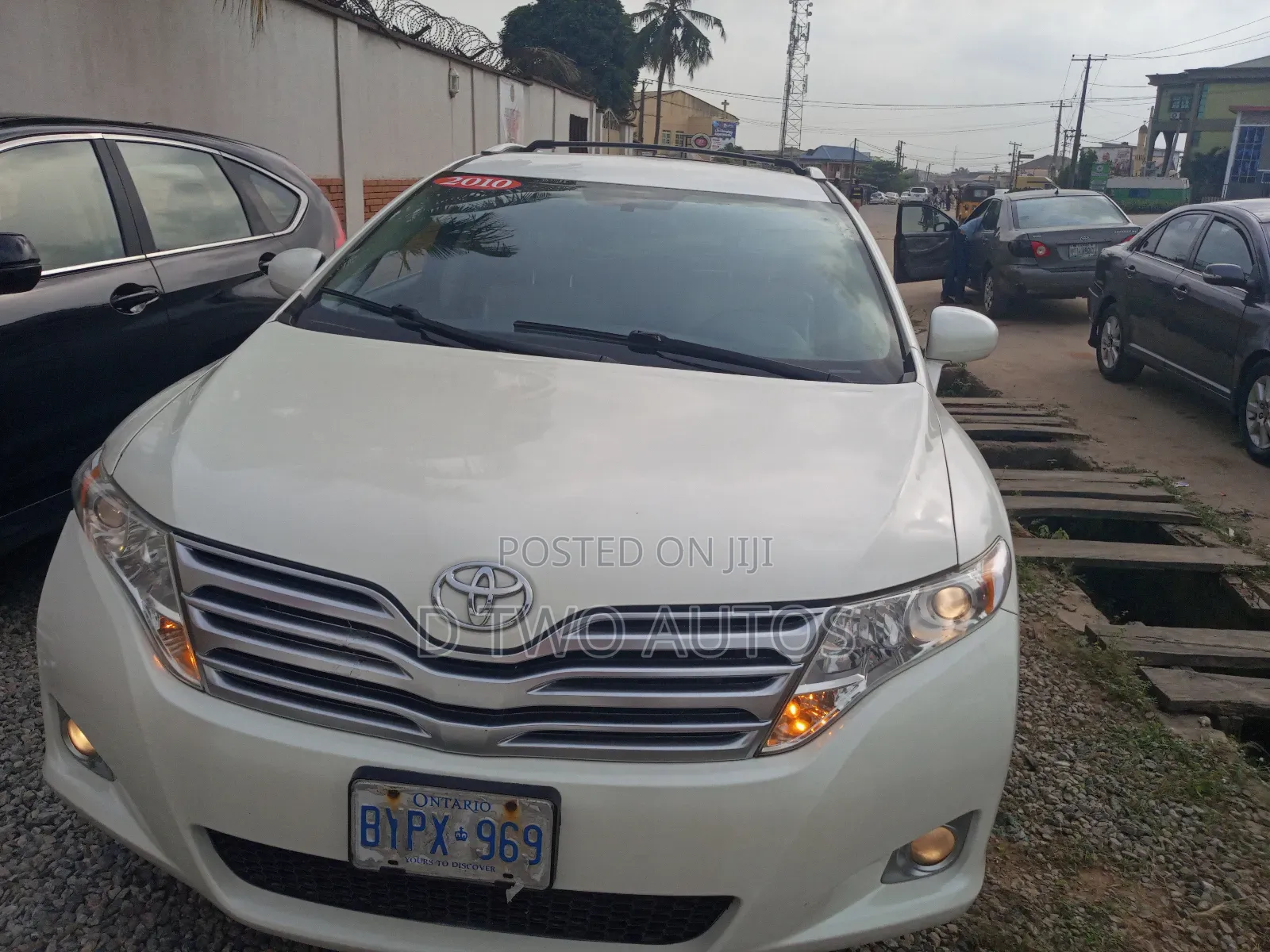 Toyota Venza AWD 2011 White