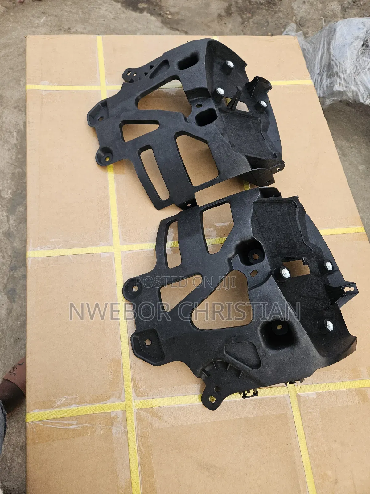 Back Bumper Ens Sting for Toyota Tundra 2025 Is Available