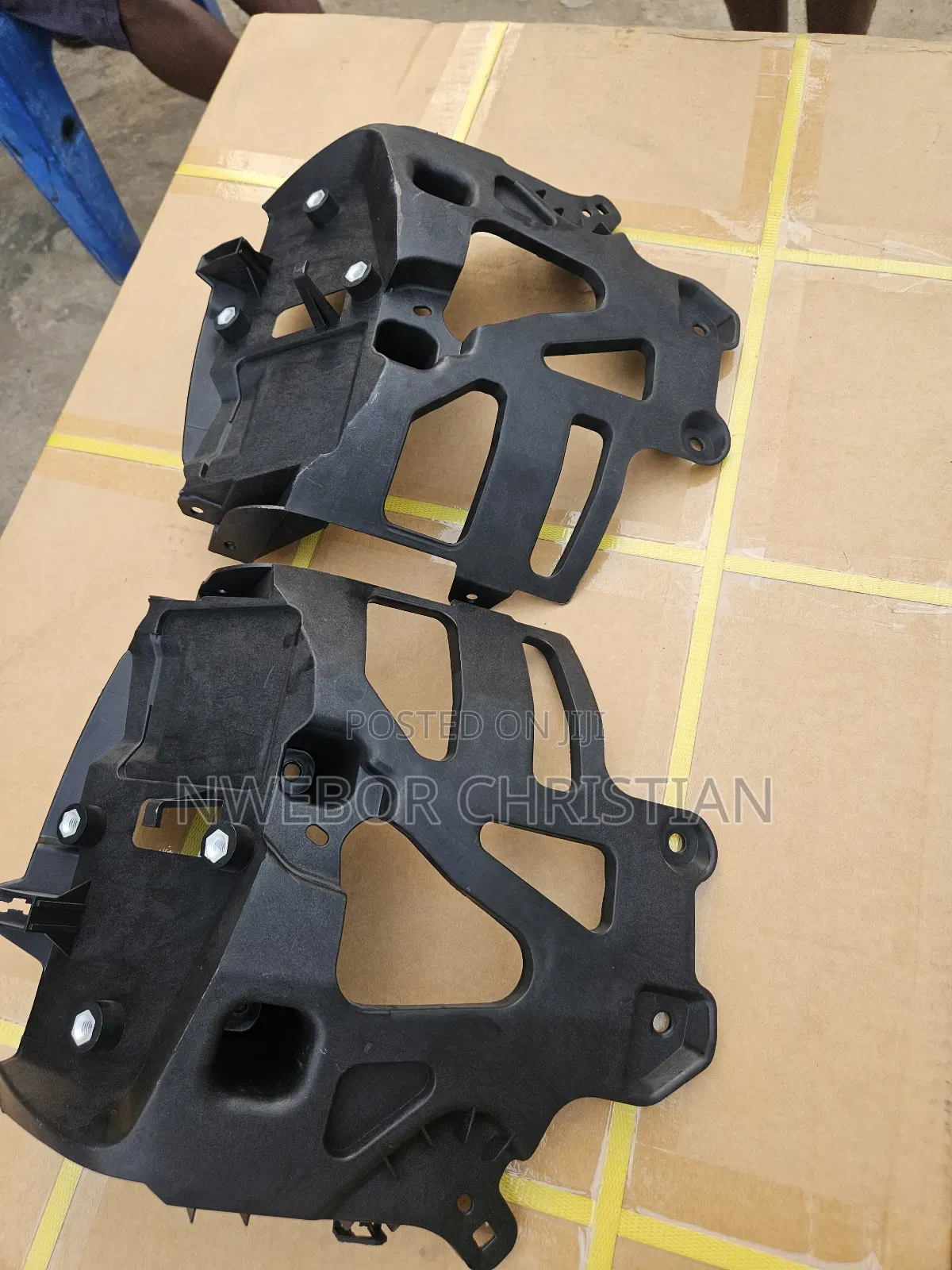 Back Bumper Ens Sting for Toyota Tundra 2025 Is Available