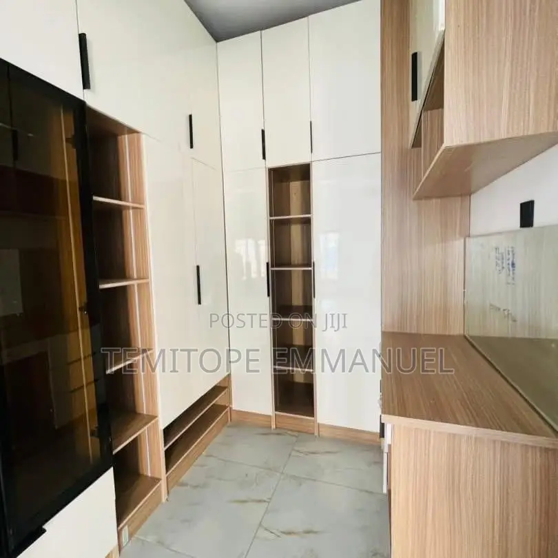 Furnished 4bdrm Duplex in Magodo Phase Gra 1 for sale