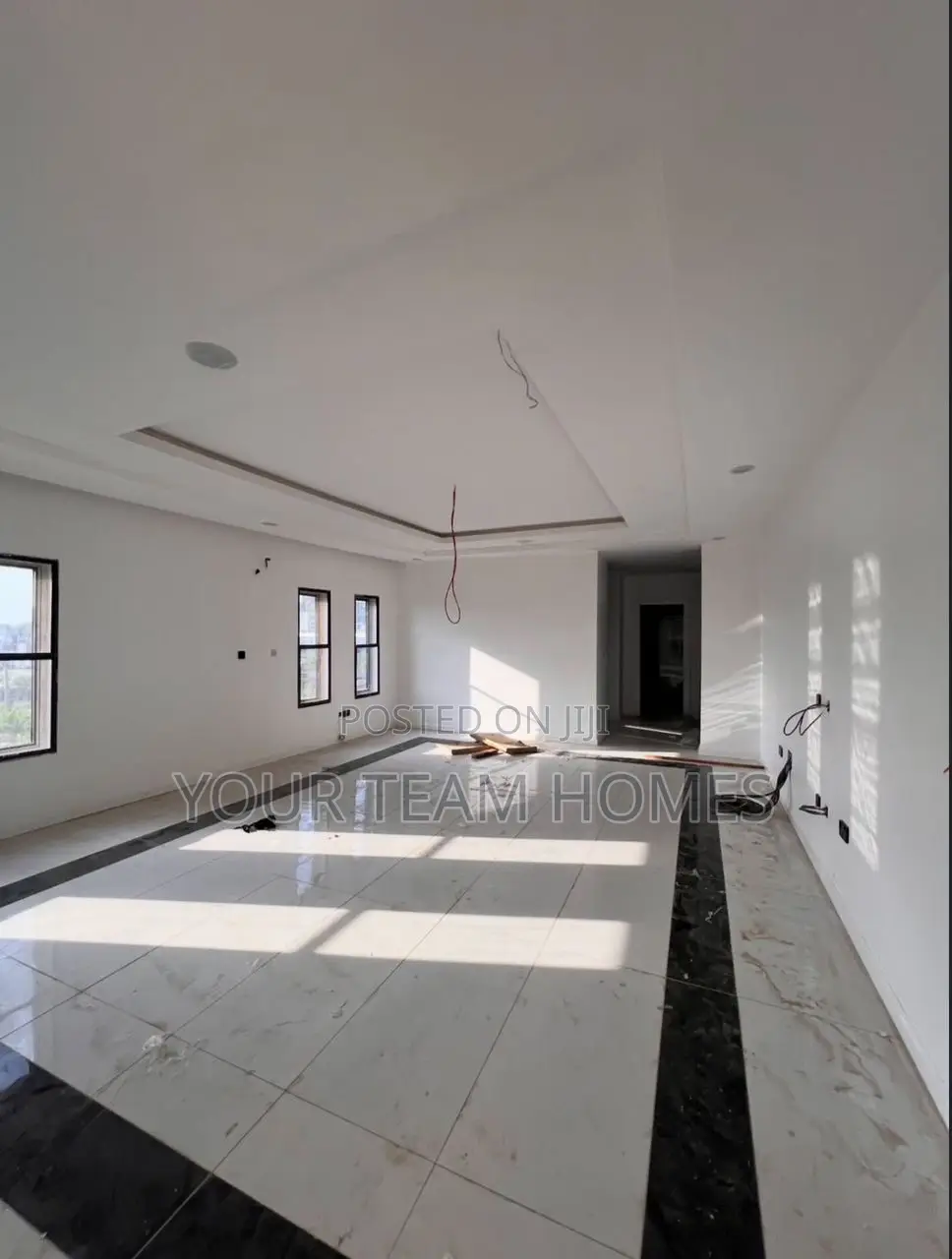 5bdrm Duplex in Guzape for sale