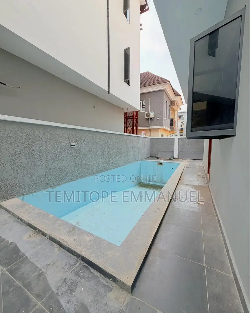 Furnished 5bdrm Duplex in Ikeja Gra for sale