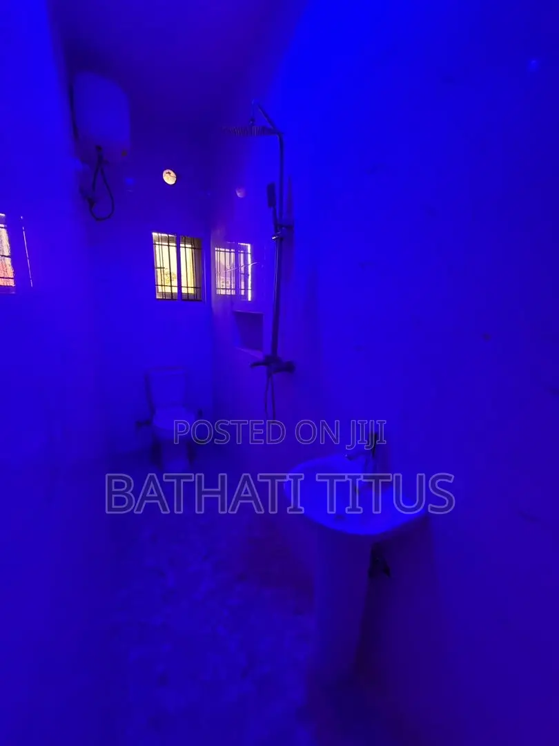 4bdrm Duplex in Kaura for sale