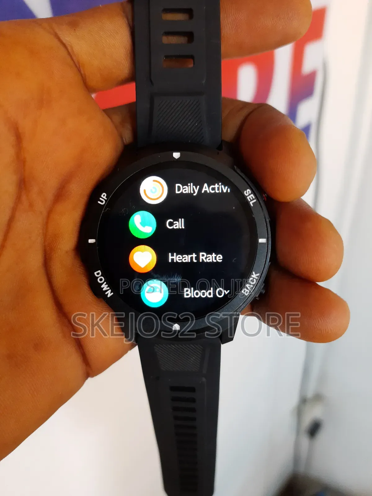 Bolivia's S52 Smart Watch