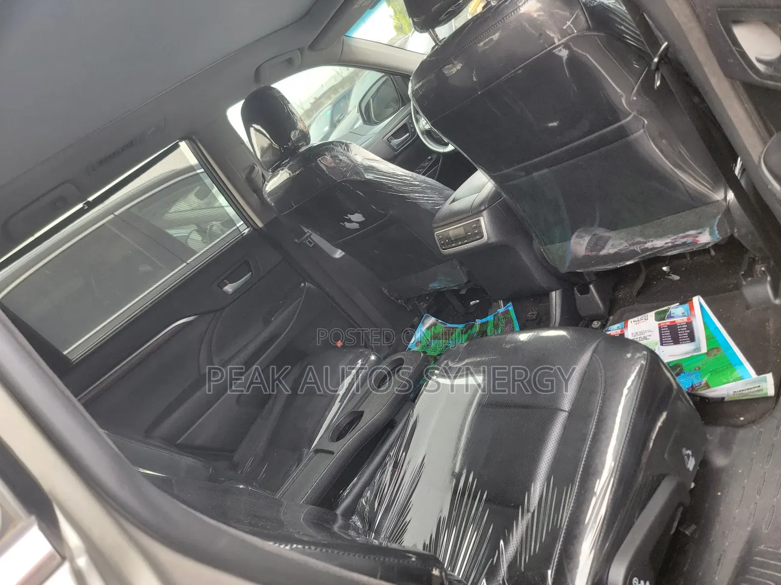 Toyota Highlander Limited Platinum V6 4x4 (3.5L 6cyl 6A) 2016 Gold