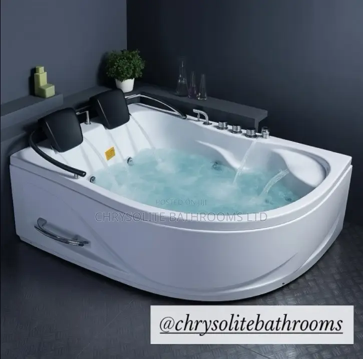 Hydro-massage Jacuzzi Tub