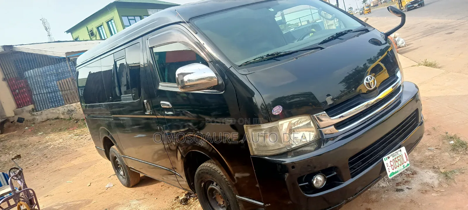 Toyota HiAce 2018 Black