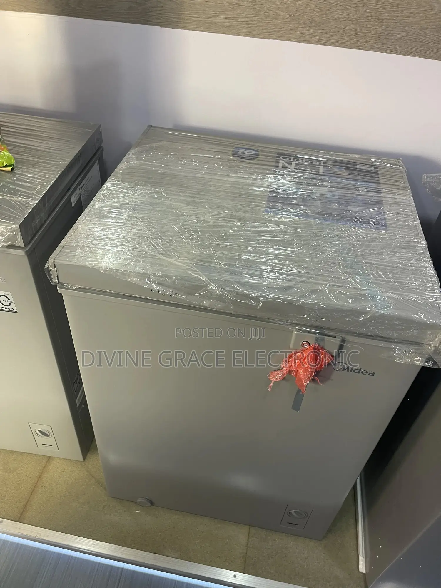 142l Midea Brand New Chest Freezer