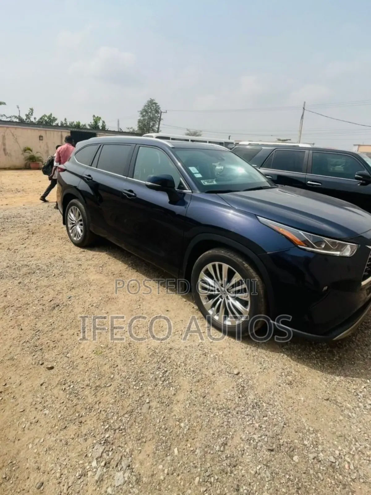 Toyota Highlander Platinum FWD 2024 Blue