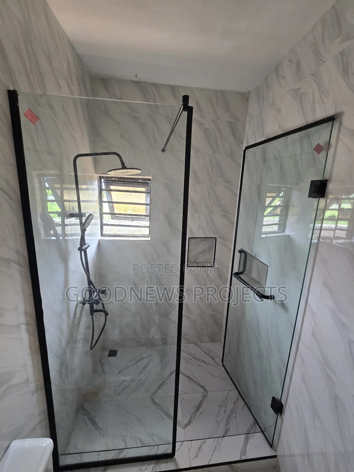 Clean Hinged Shower Glass