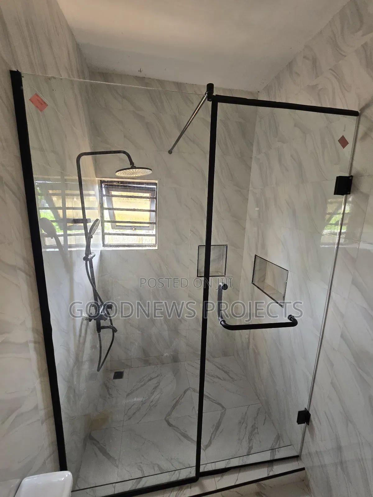 Clean Hinged Shower Glass