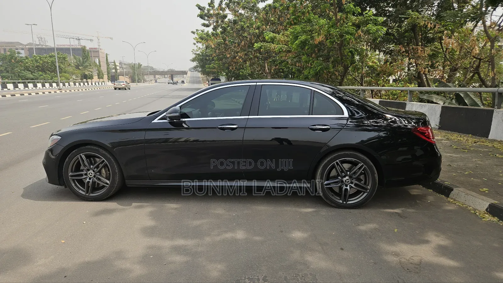 Mercedes-Benz E400 2018 Black