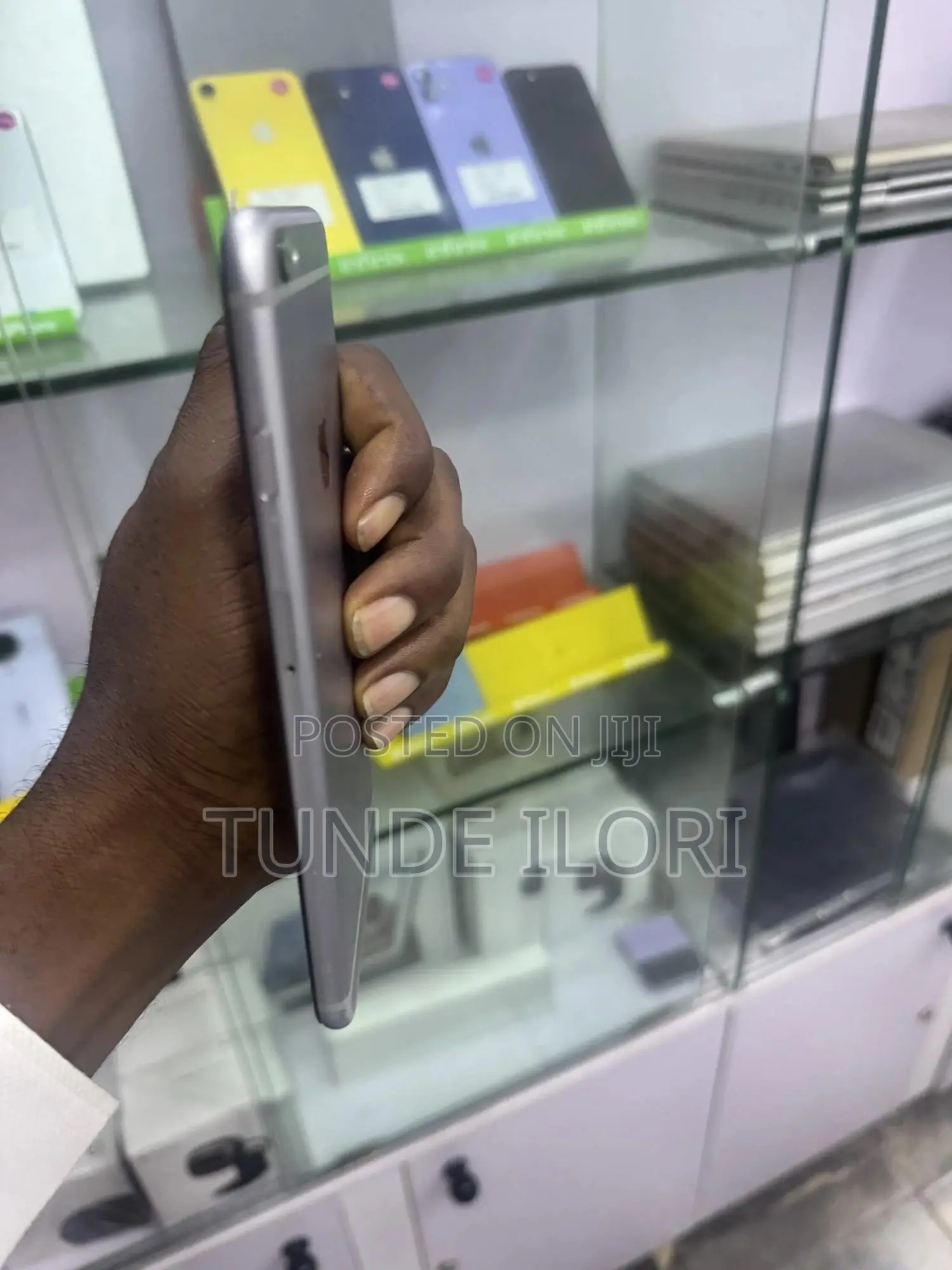 Apple iPhone 6 Plus 64 GB Gray