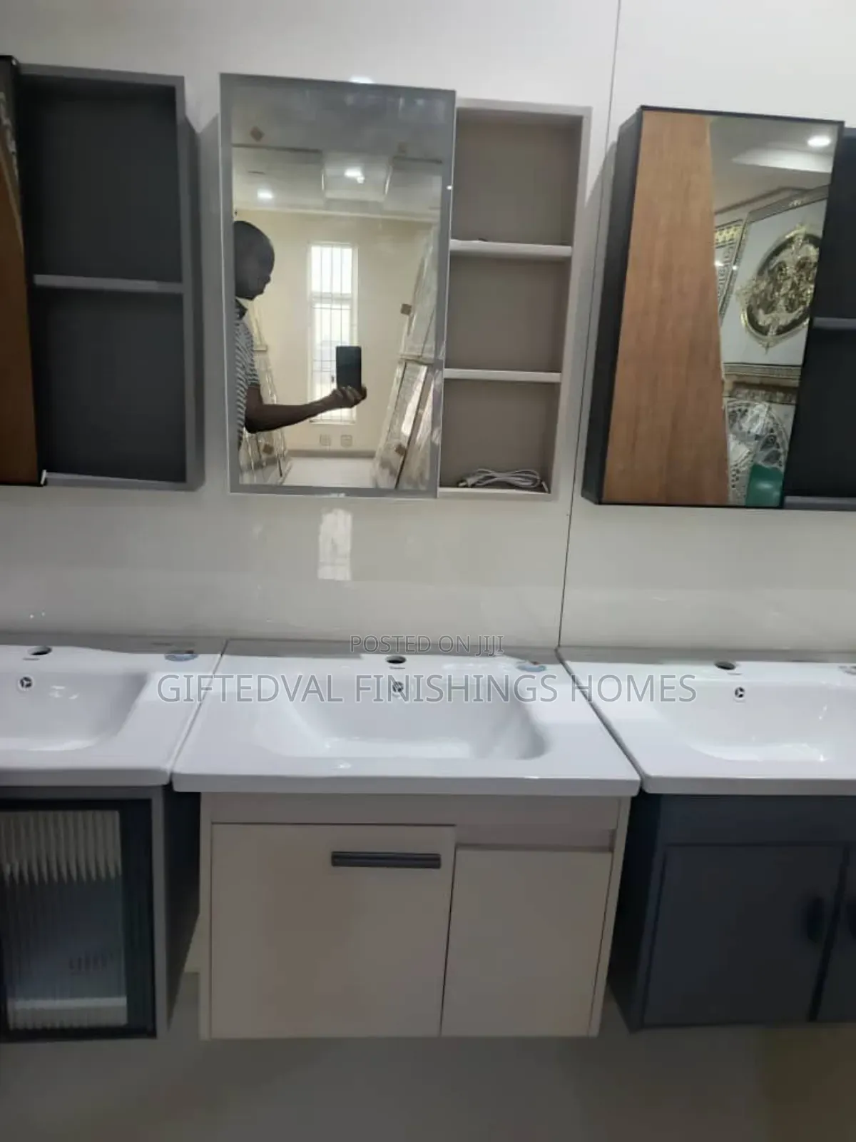 High-Quality 80cm Toilet Cabinet