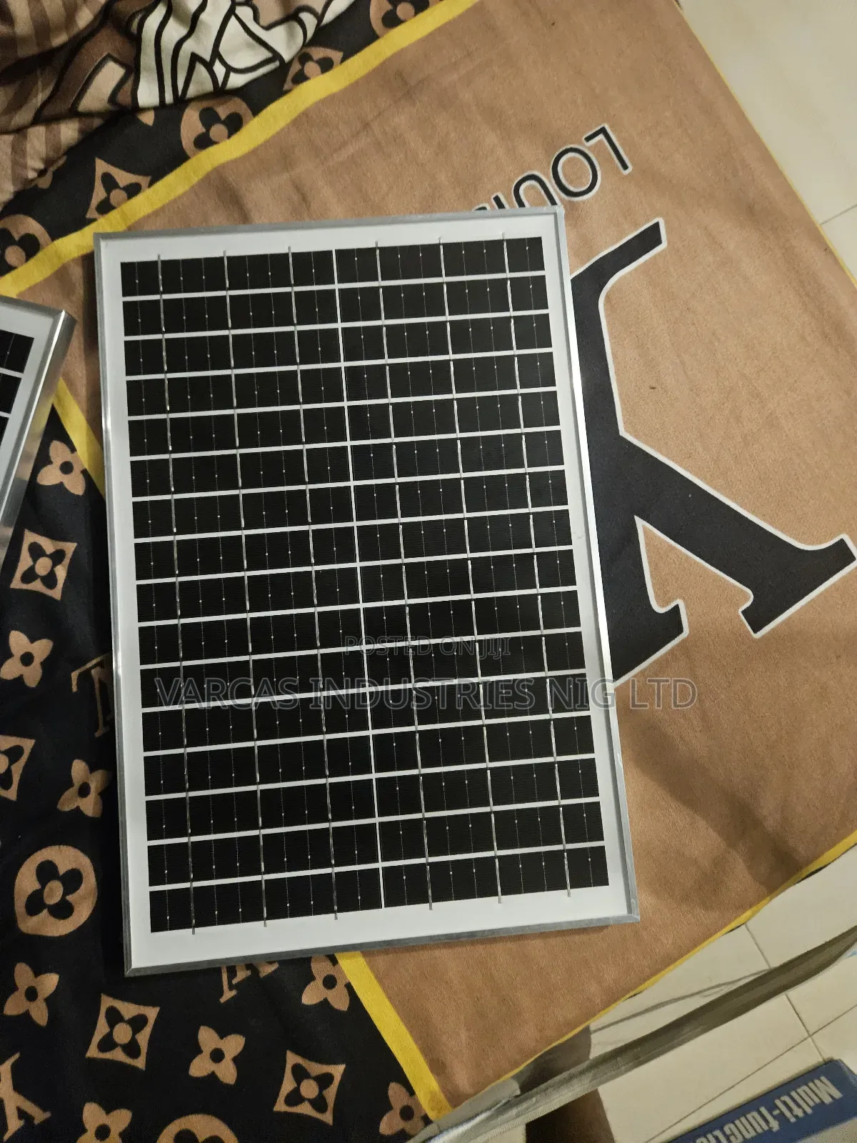 16inch Solar Rechargeable Fan