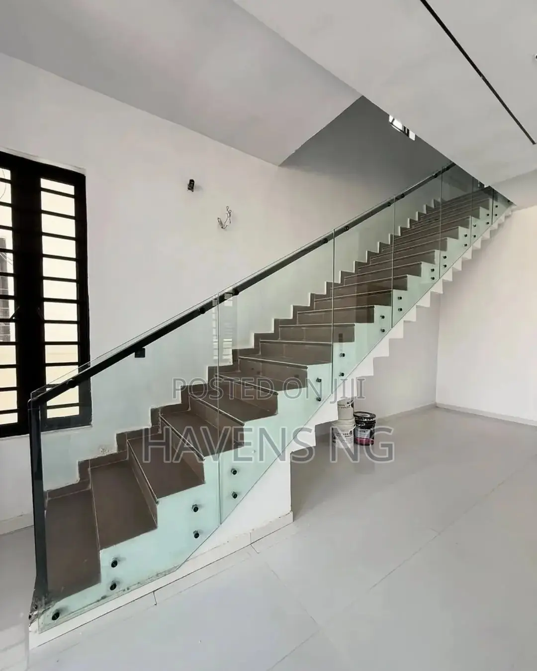 5bdrm Duplex in Lekki Phase 2 for sale