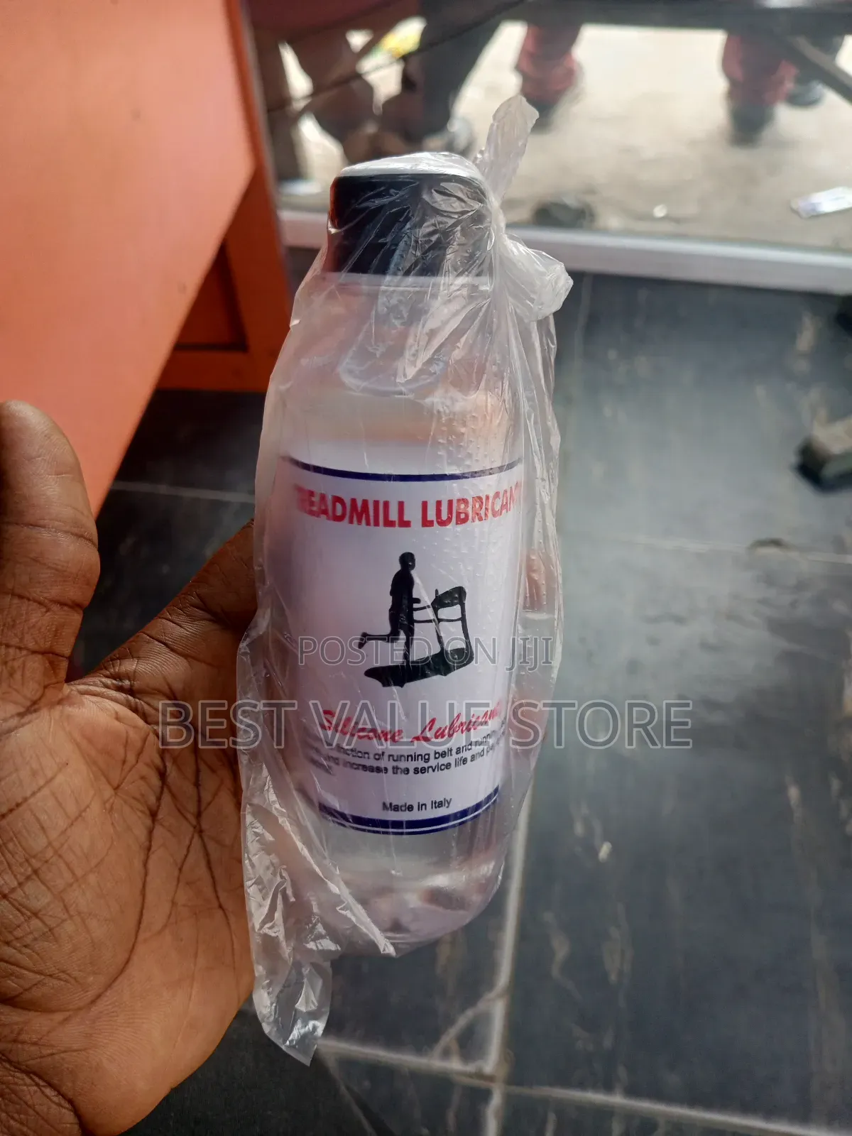 Treadmill Lubricant Oil for Treadmill Servicing