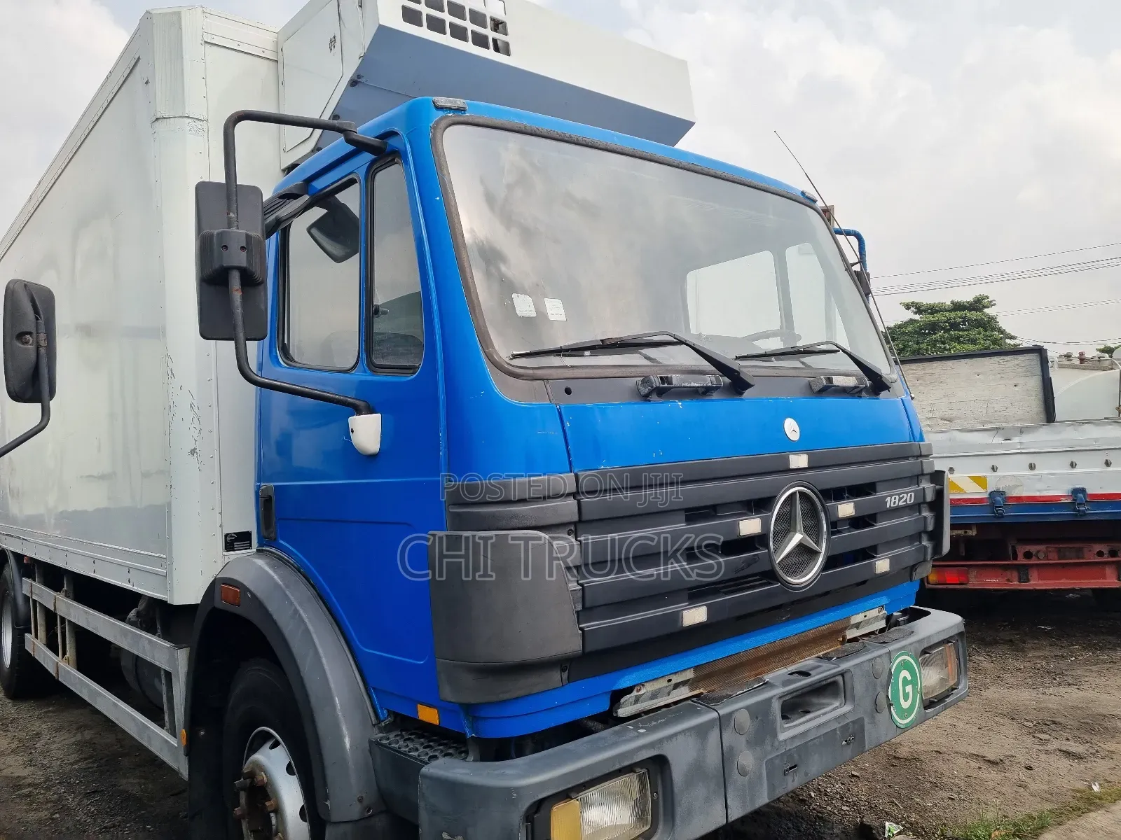Mercedes Benz 1820 Refrigerator Truck