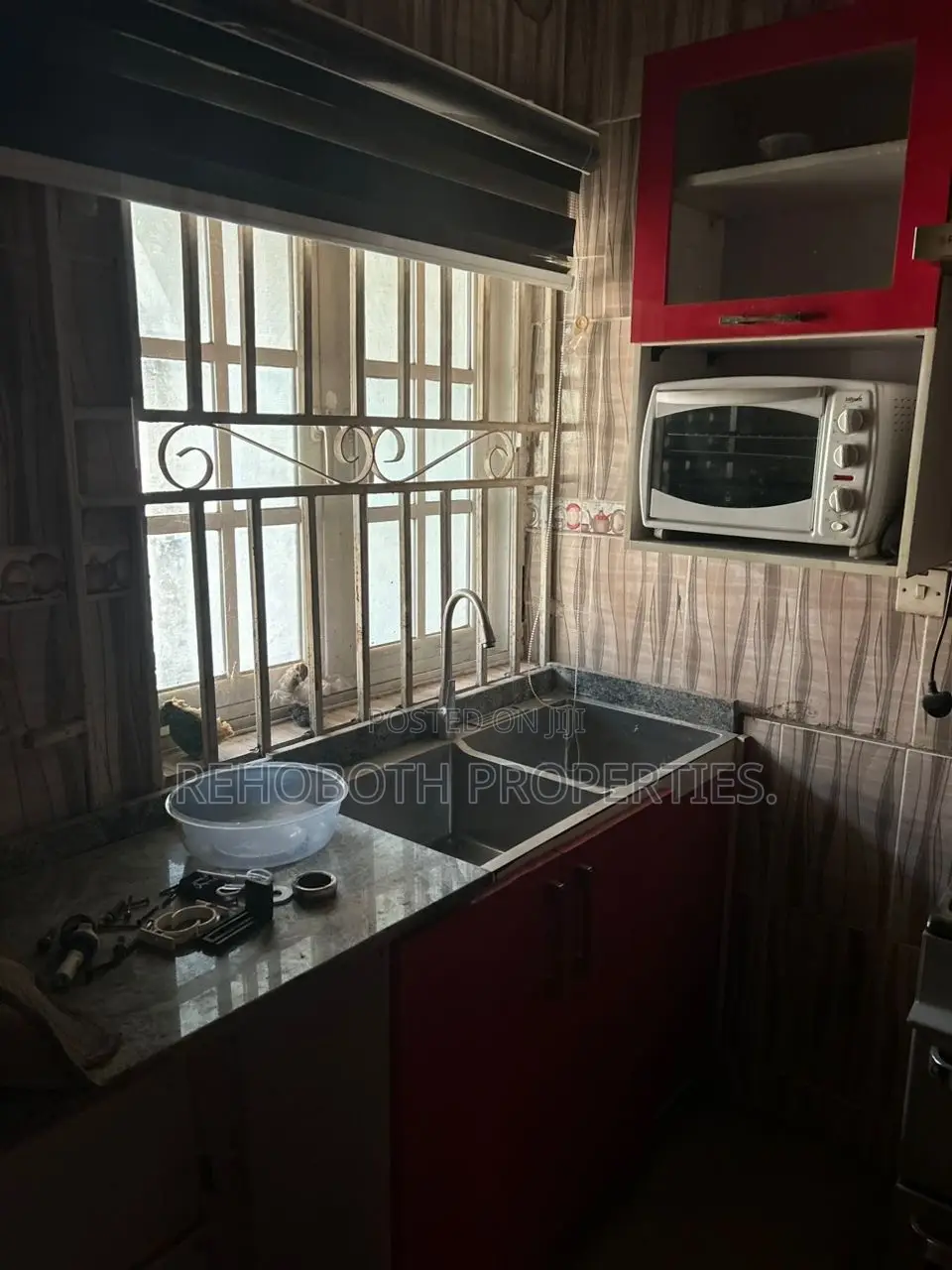 2bdrm Apartment in Abobo, Akala Express for rent