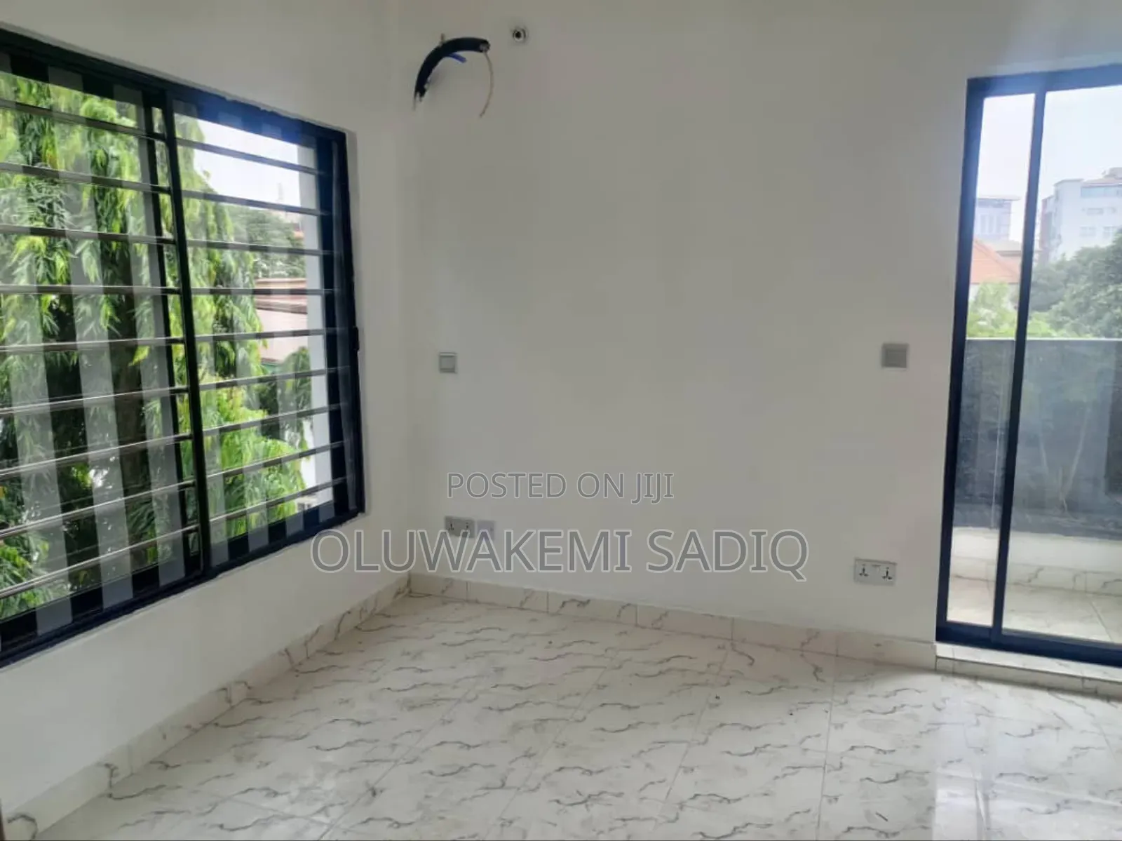 3bdrm Apartment in Gra Ikeja for rent