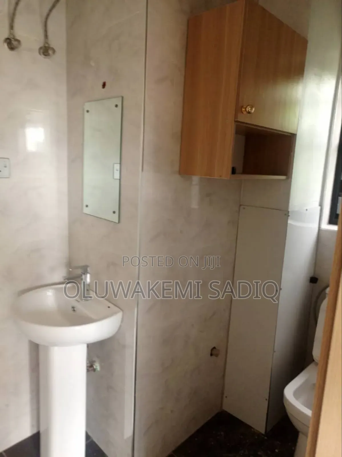 3bdrm Apartment in Gra Ikeja for rent