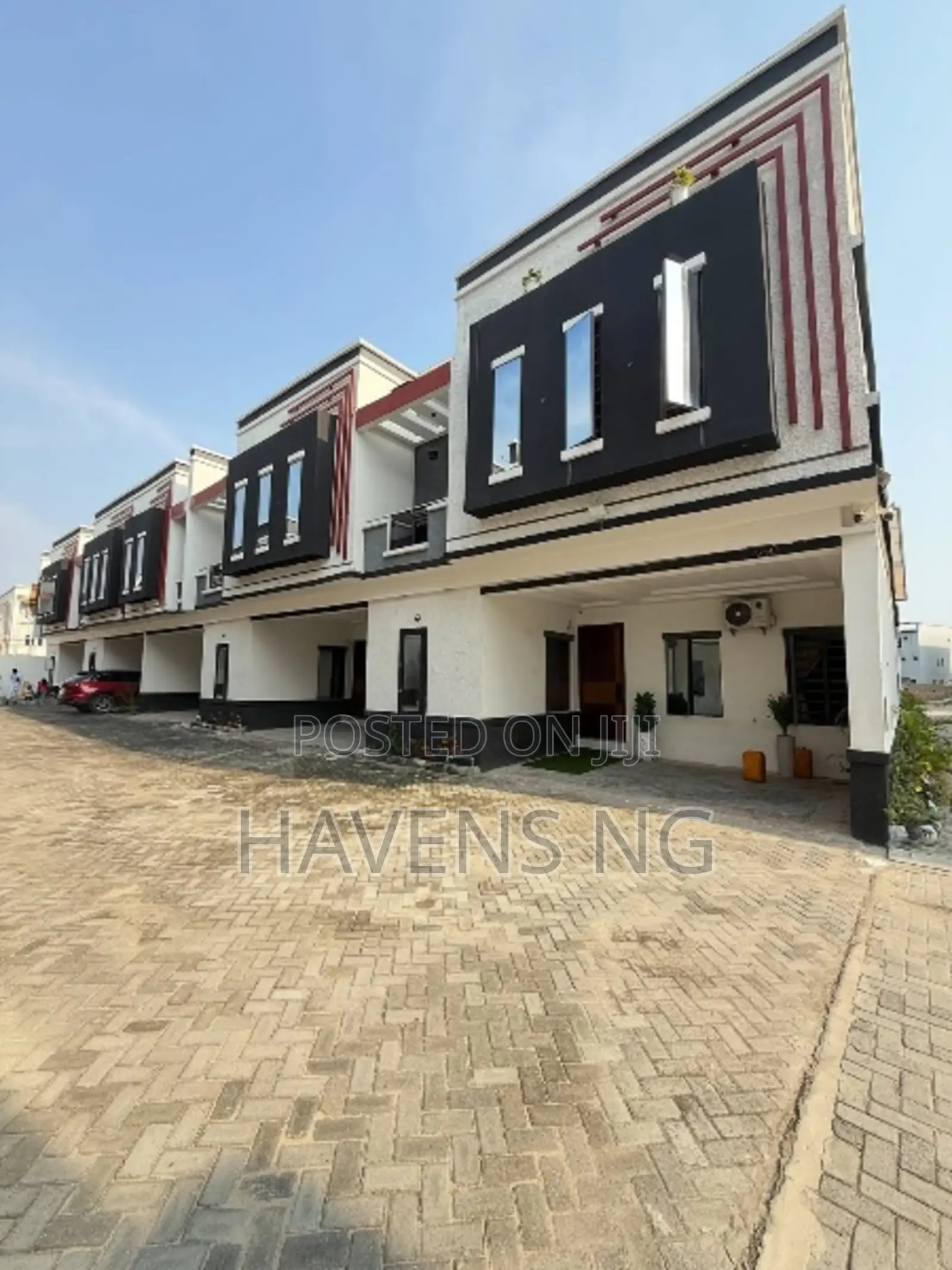 4bdrm Duplex in Lekki Phase 1 for sale