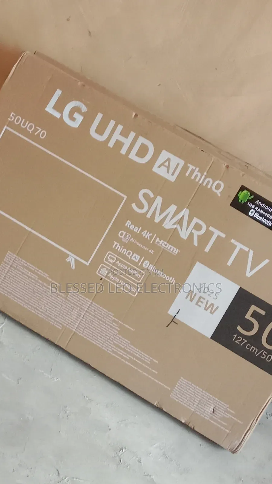 50 Inches Smart Tv With Netflix Spotify Freamless