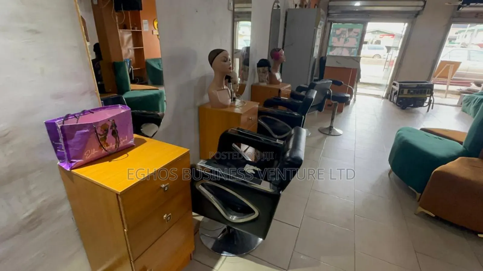 Luxury Unisex Saloon for Sale at New Benin