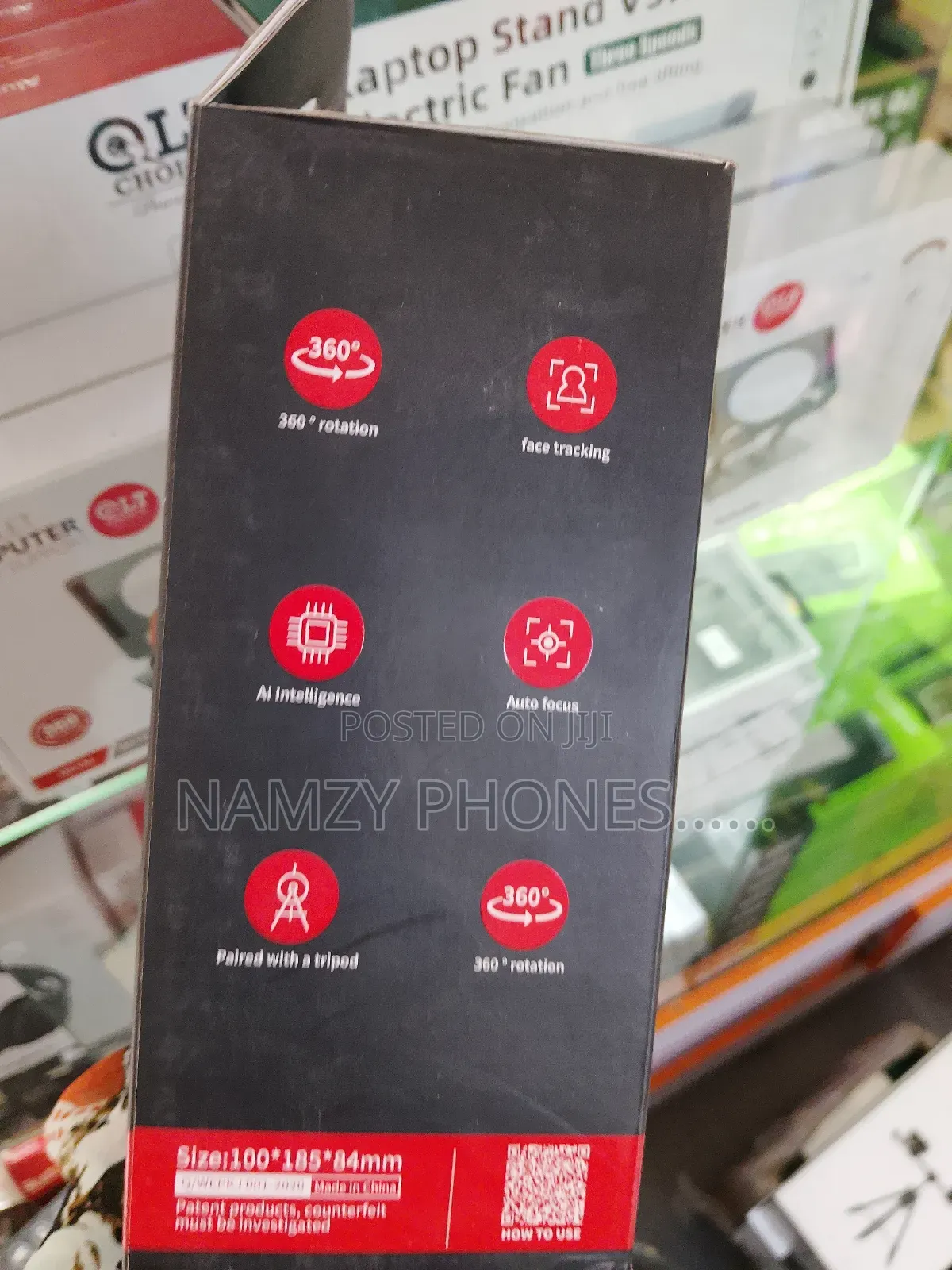 Q02 360° Face Tracking Tripod