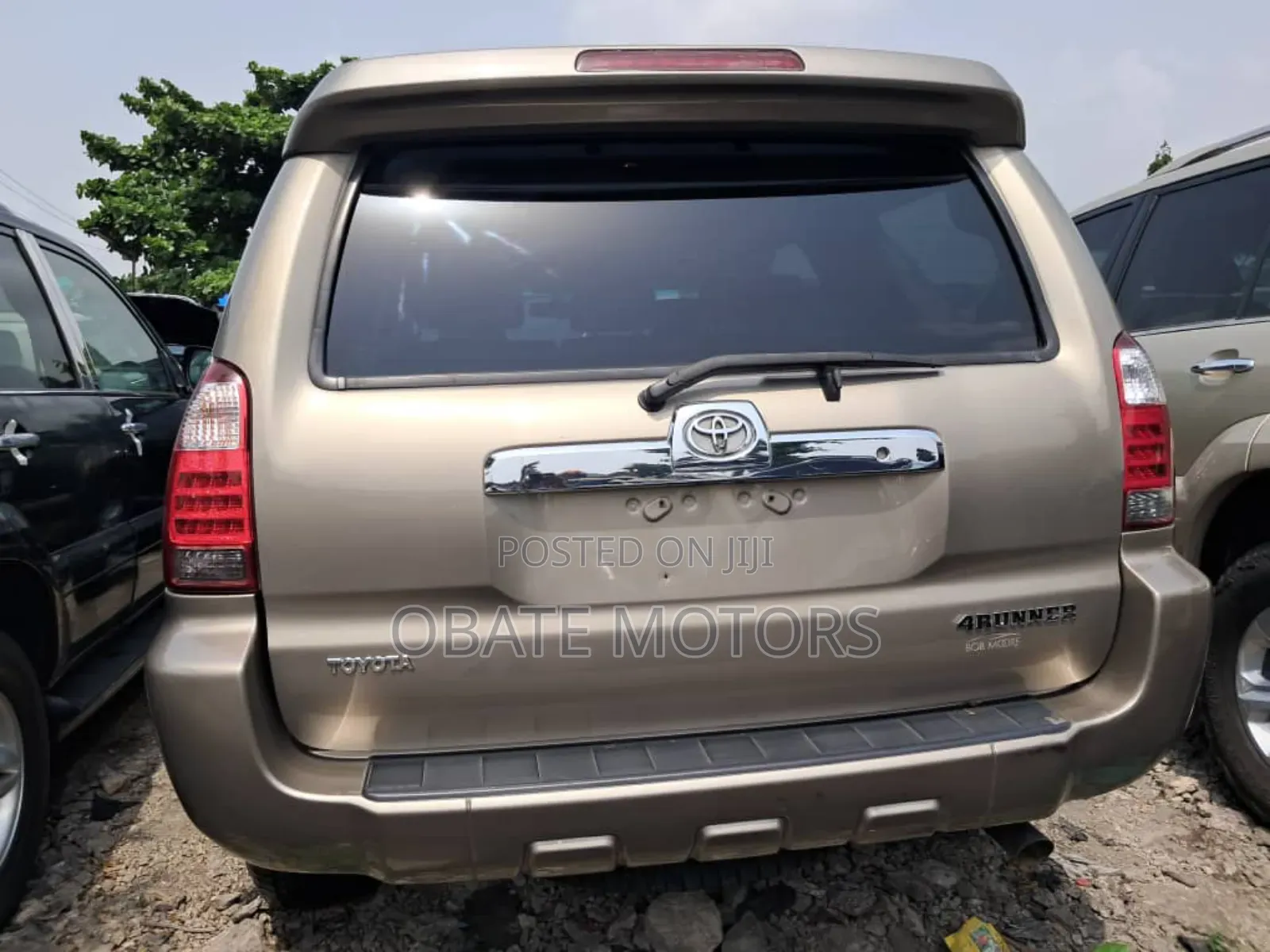 Toyota 4-Runner Limited 2008 Gold