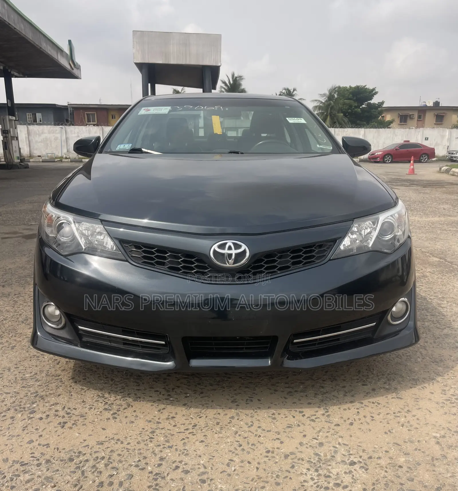 Toyota Camry SE 4dr Sedan (2.5L 4cyl 6A) 2012 Black