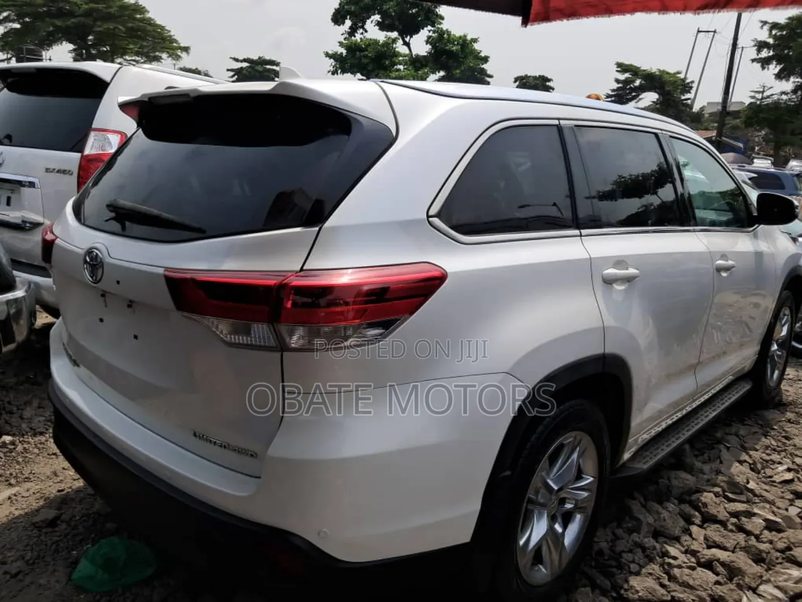 Toyota Highlander Limited 4dr SUV AWD (3.5L 6cyl 6A) 2015 White