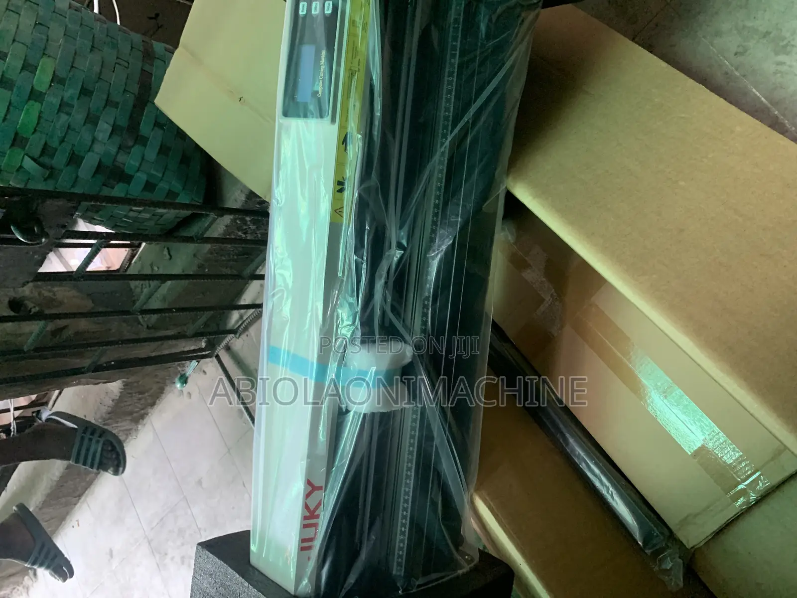 Juky 2ft Cutting Plotter (Vinyl Sticker Cutting Machine)