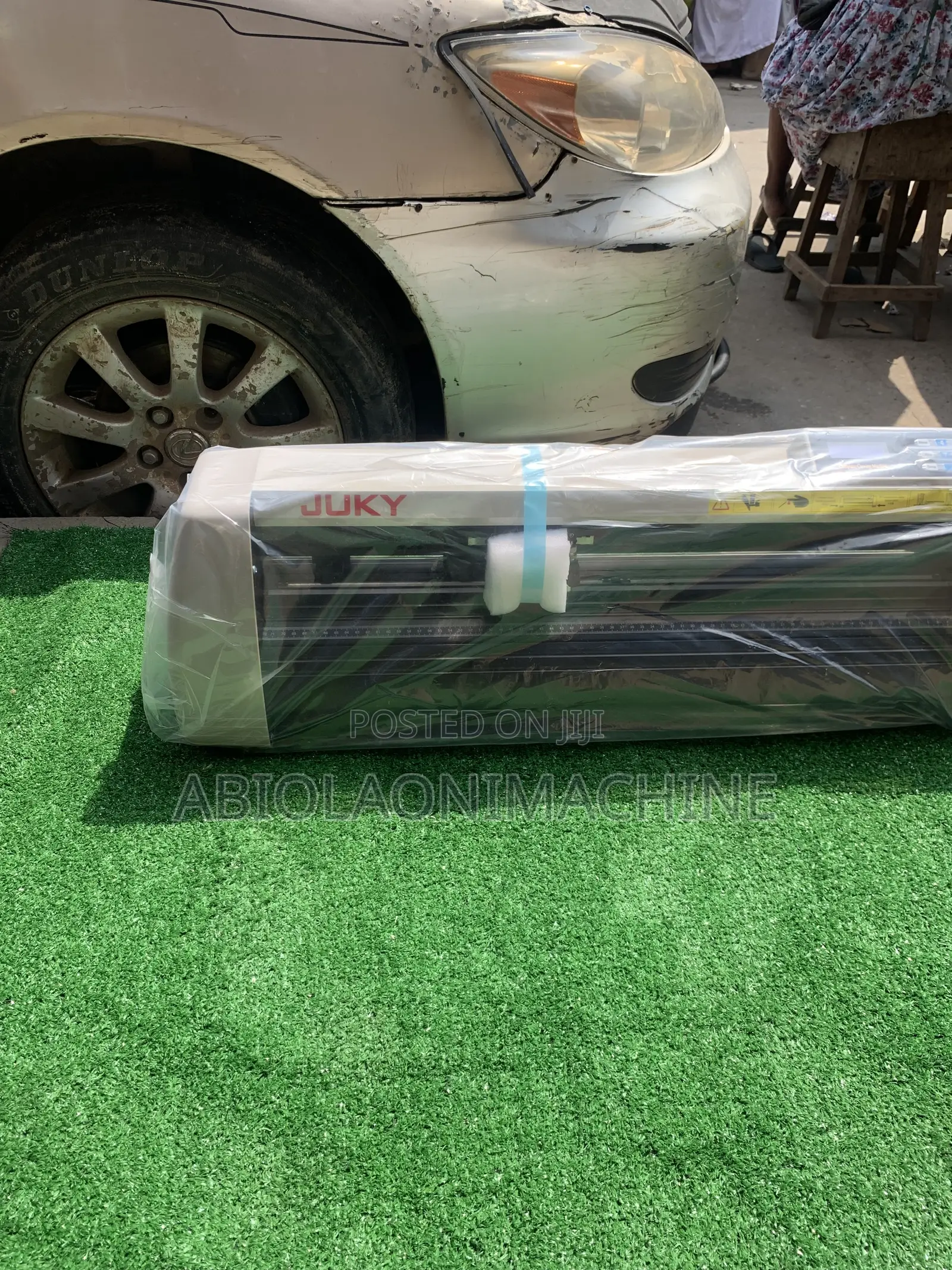 Juky 2ft Cutting Plotter (Vinyl Sticker Cutting Machine)