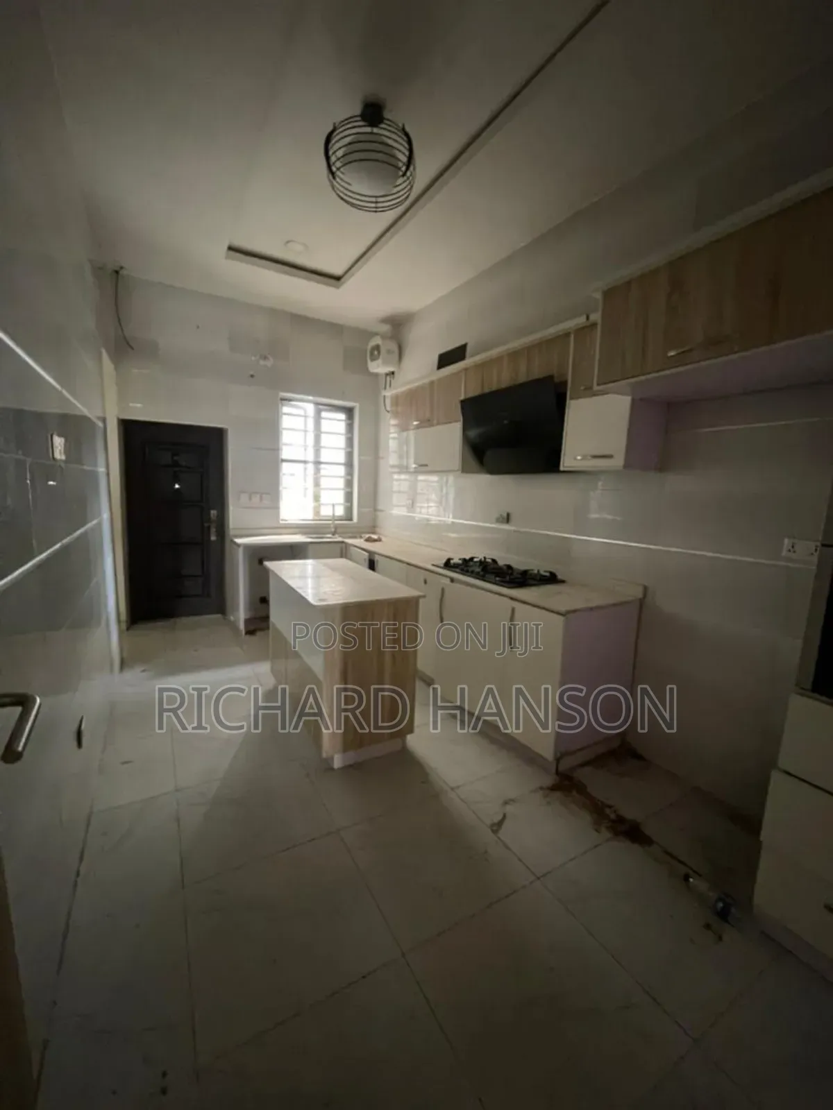 4bdrm Duplex in Ikota Lekki for rent