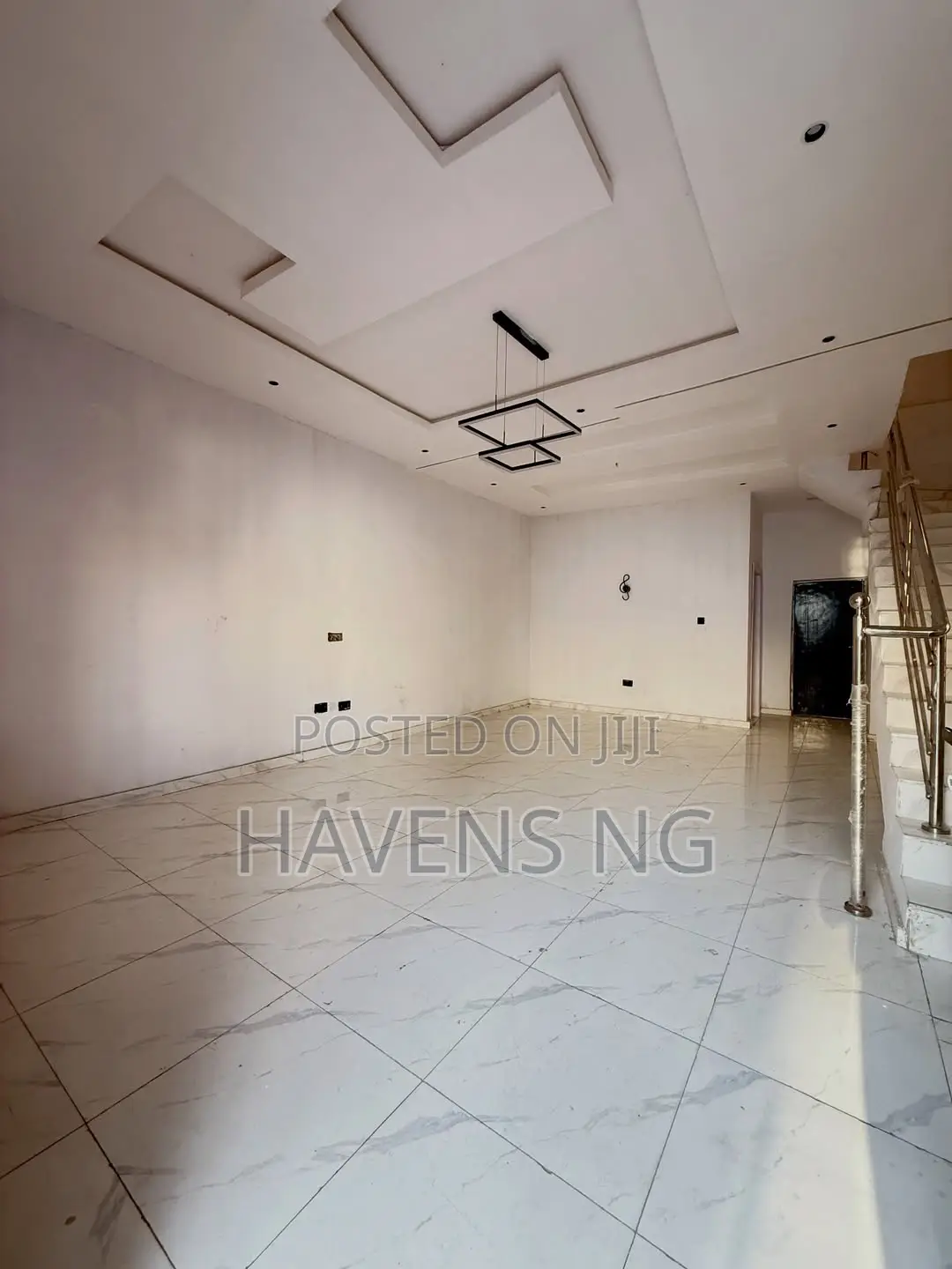 4bdrm Duplex in Lekki Phase 2 for sale