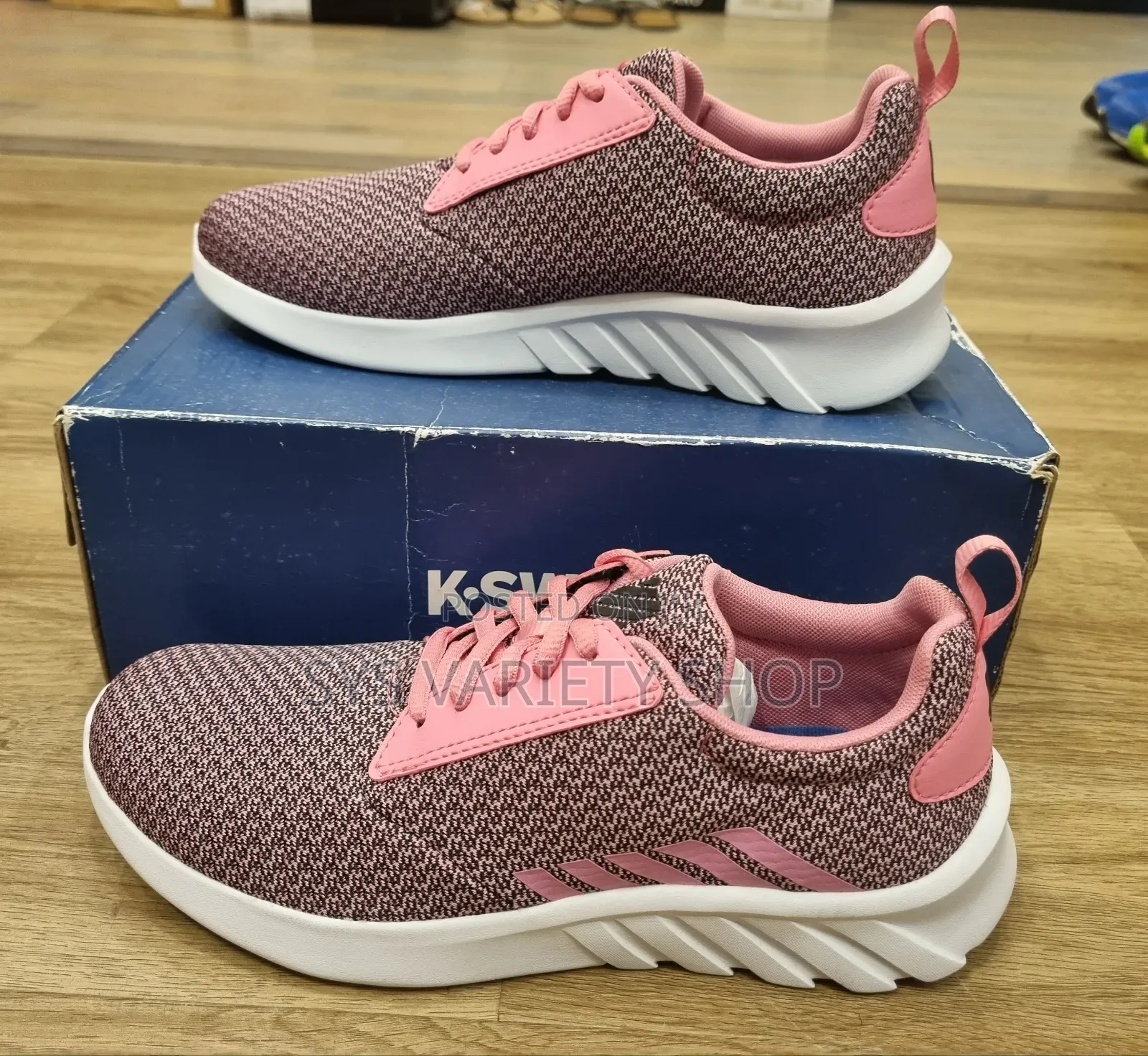 K-Swiss Aeronaut Men's Low Trainer
