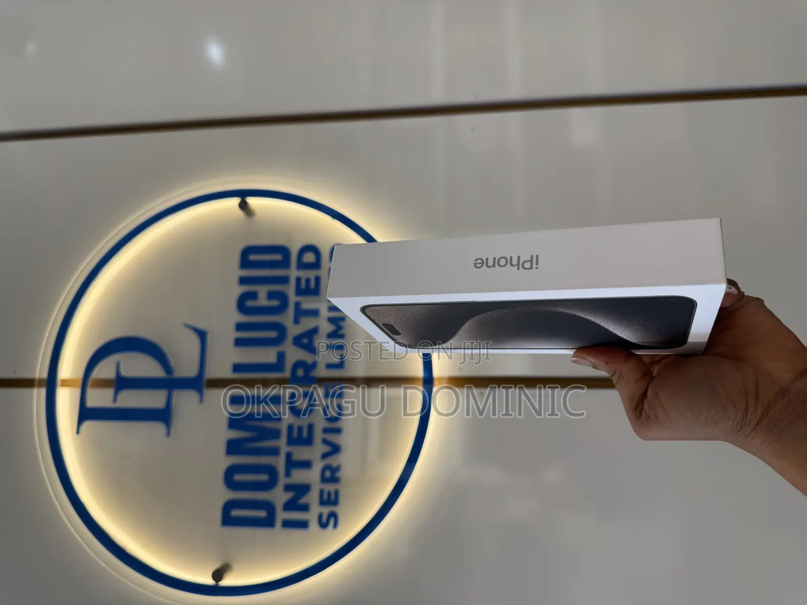 New Apple iPhone 15 Pro Max 256 GB Gray