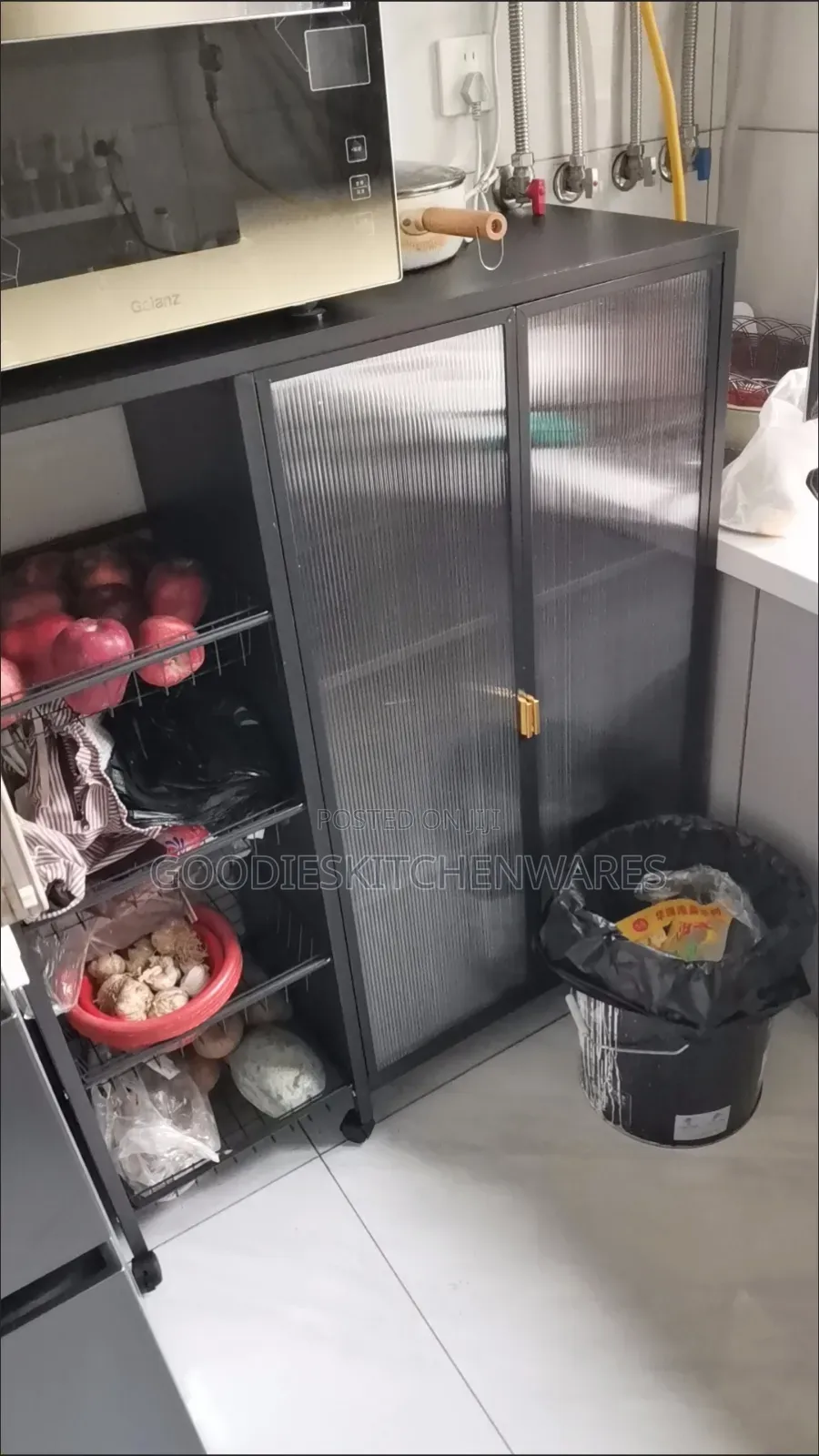 Multifunctional Kitchen Rack With Cover and Wheel