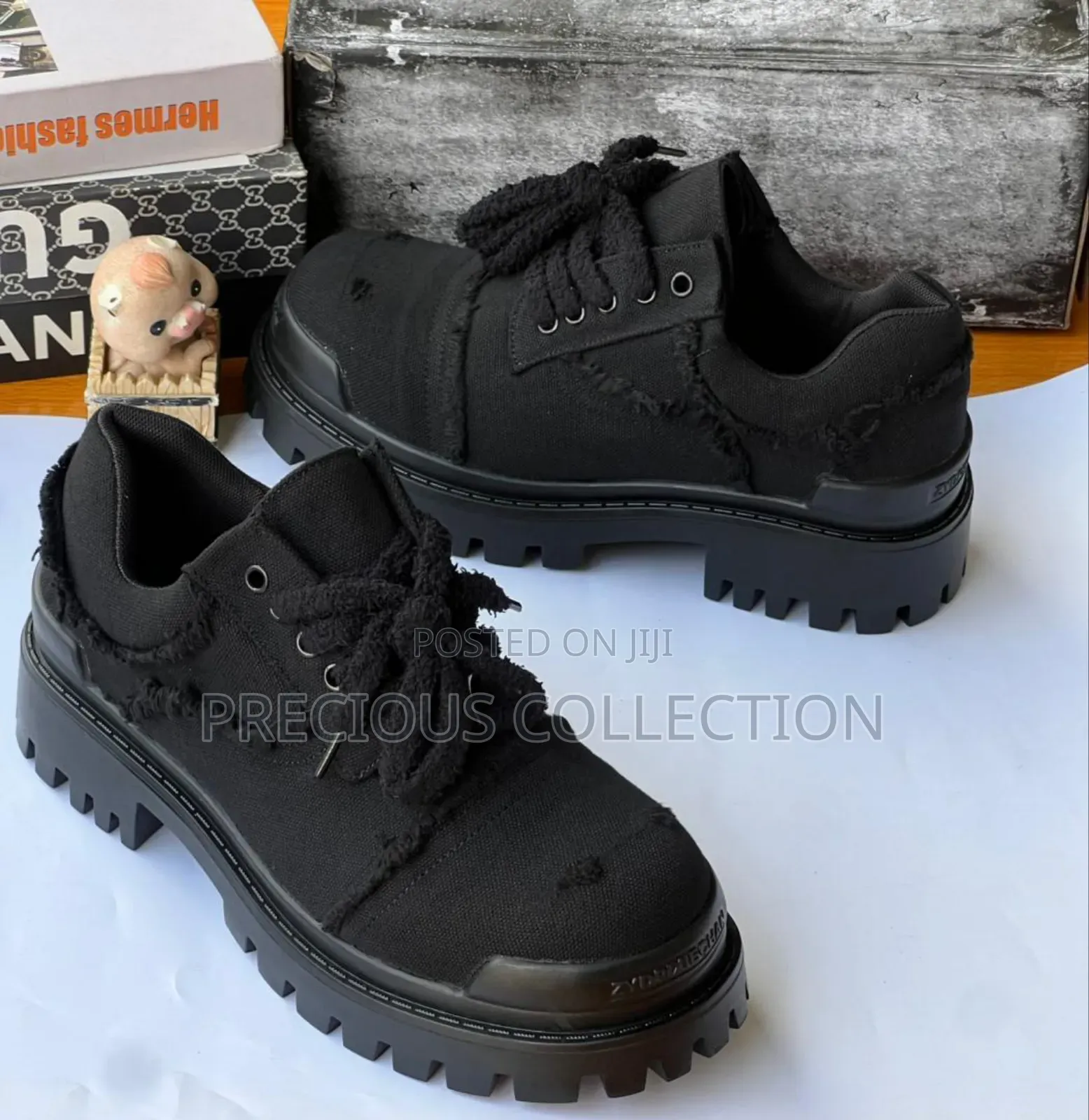 Chunky Sole Lace Up Men's Black Shoes