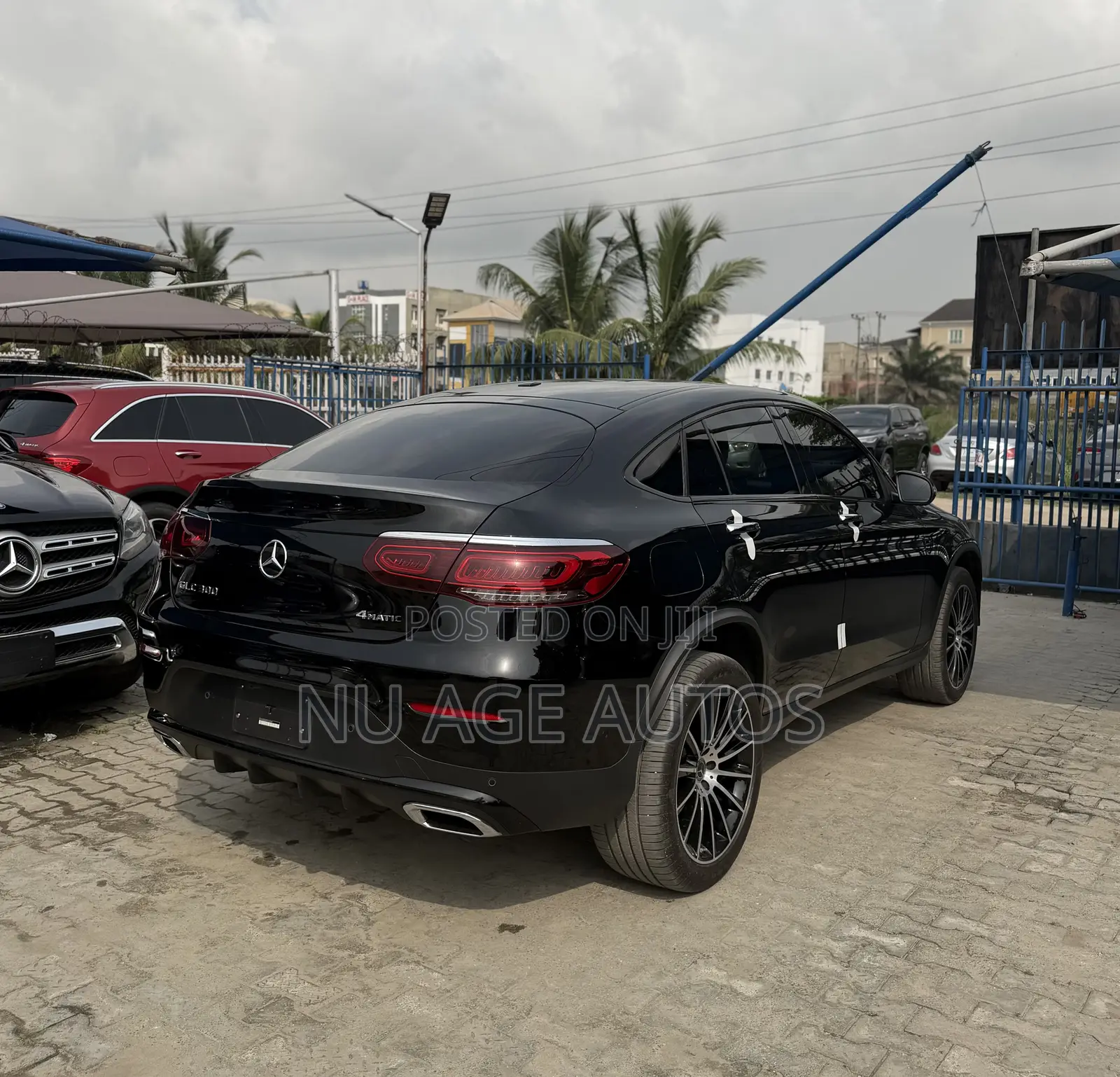 Mercedes-Benz GLC-Class GLC 300 4MATIC AWD 2023 Black