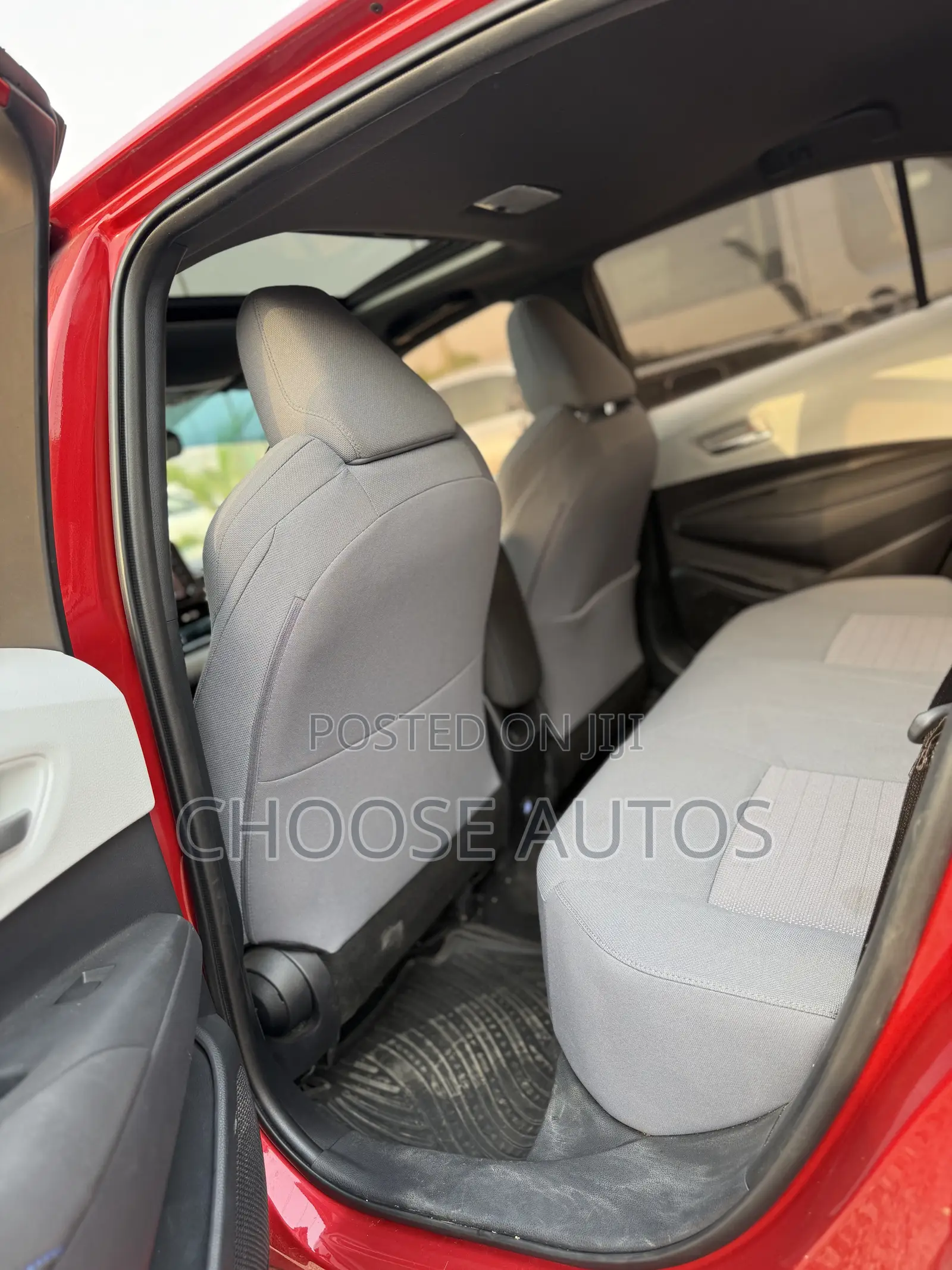 Toyota Corolla XSE (1.8L 4cyl 2A) 2019 Red