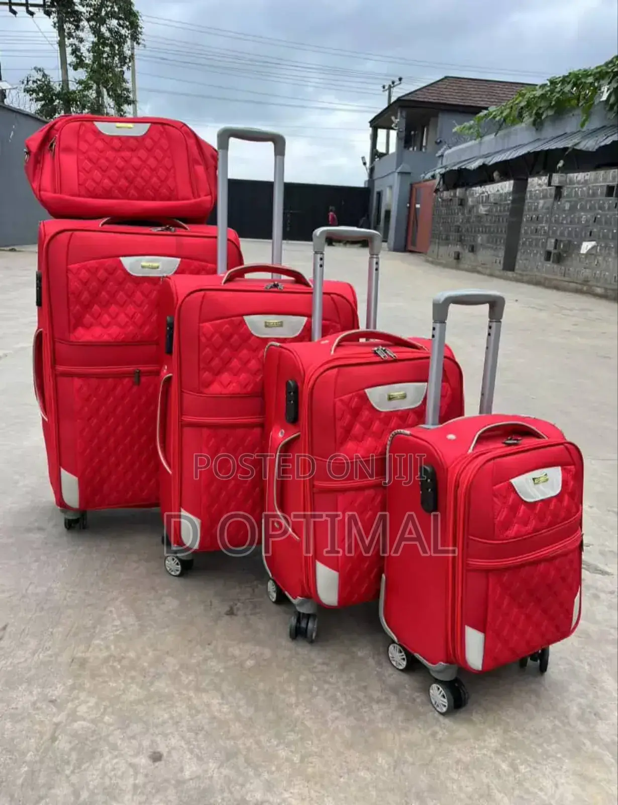 Fabric Traveling Bag
