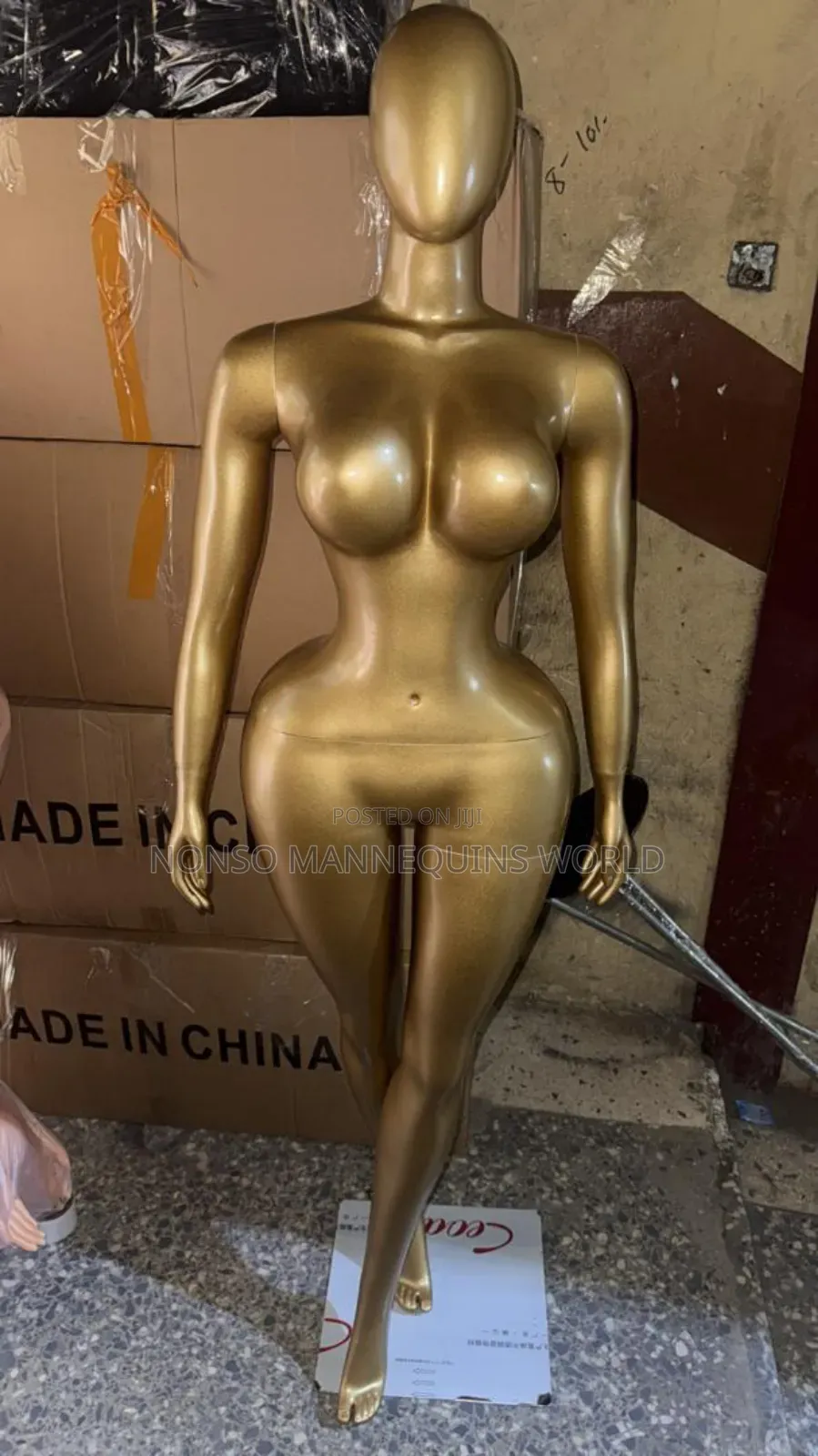 Female Gold Colour Bbl Rebecca Bodyform