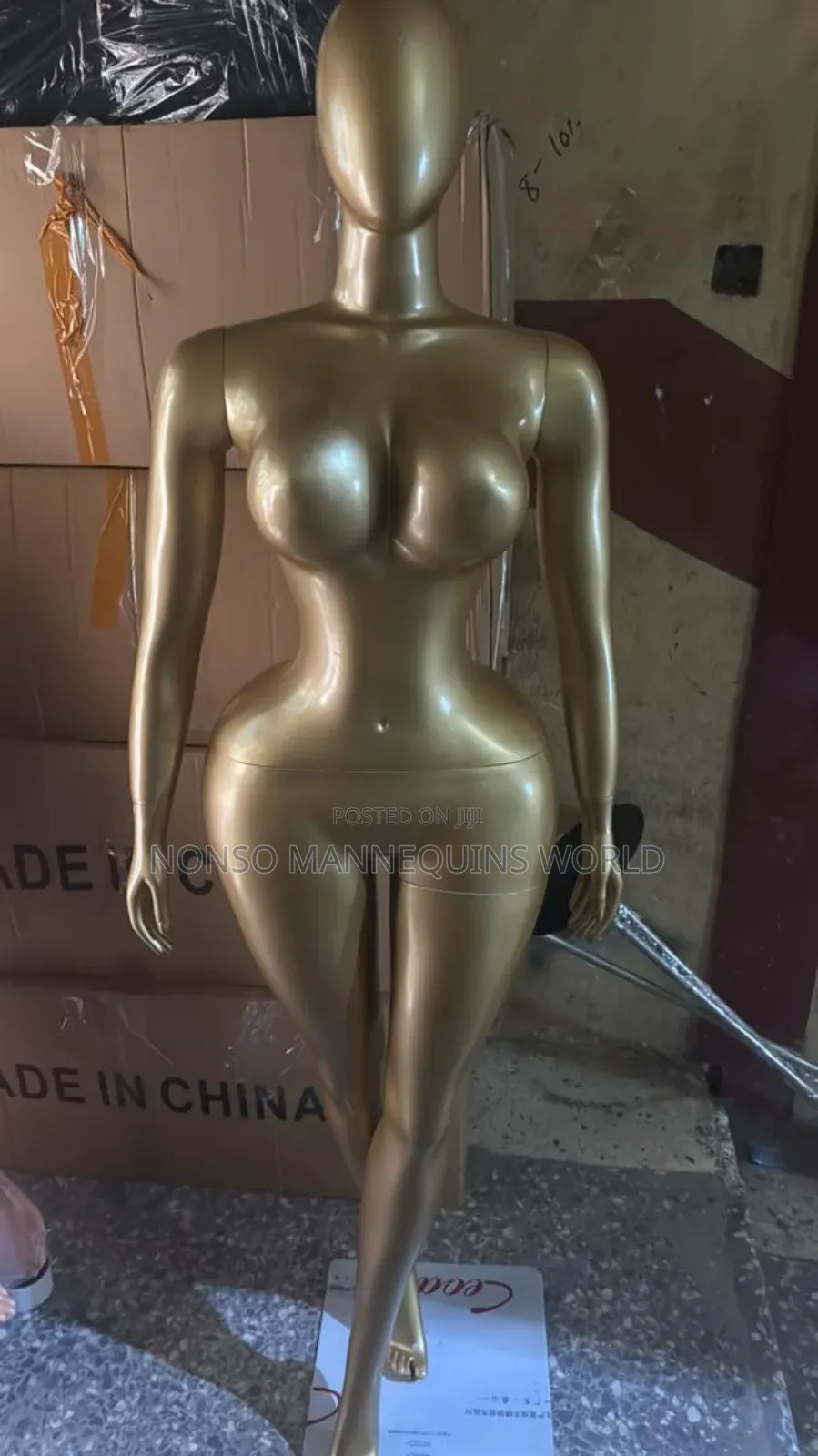 Female Gold Colour Bbl Rebecca Bodyform