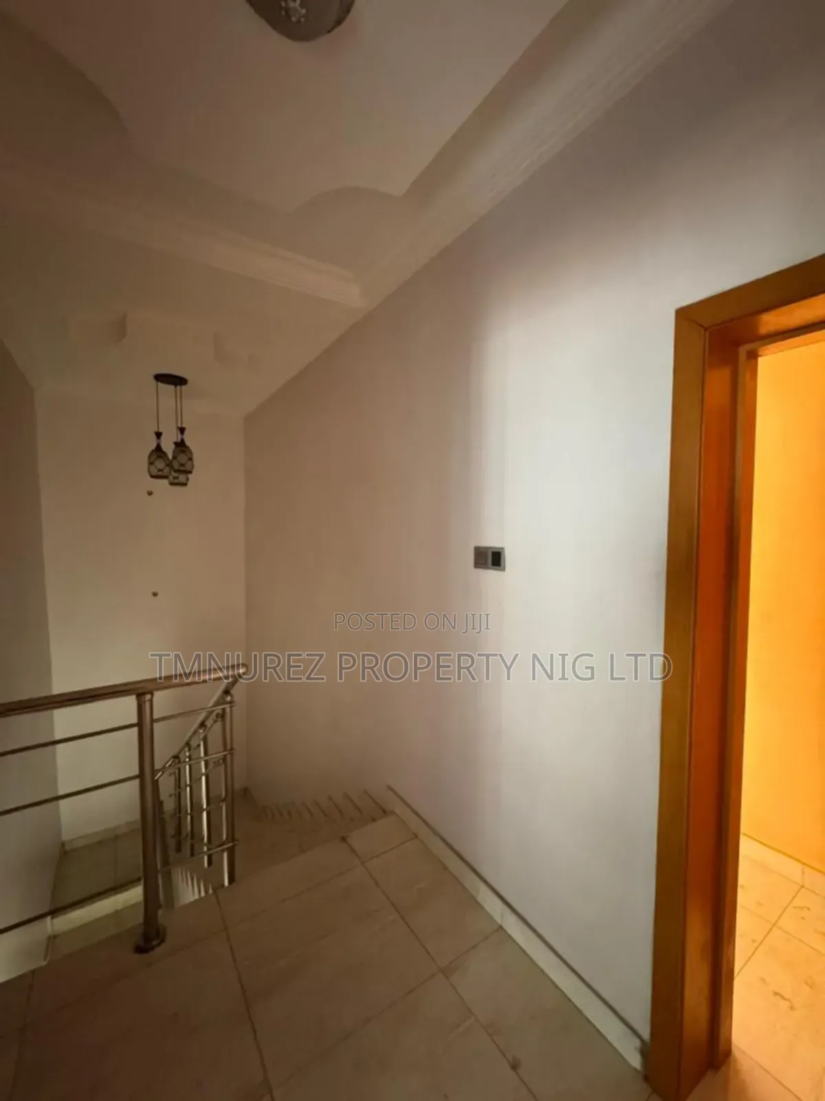 4bdrm Duplex in Agungi for rent