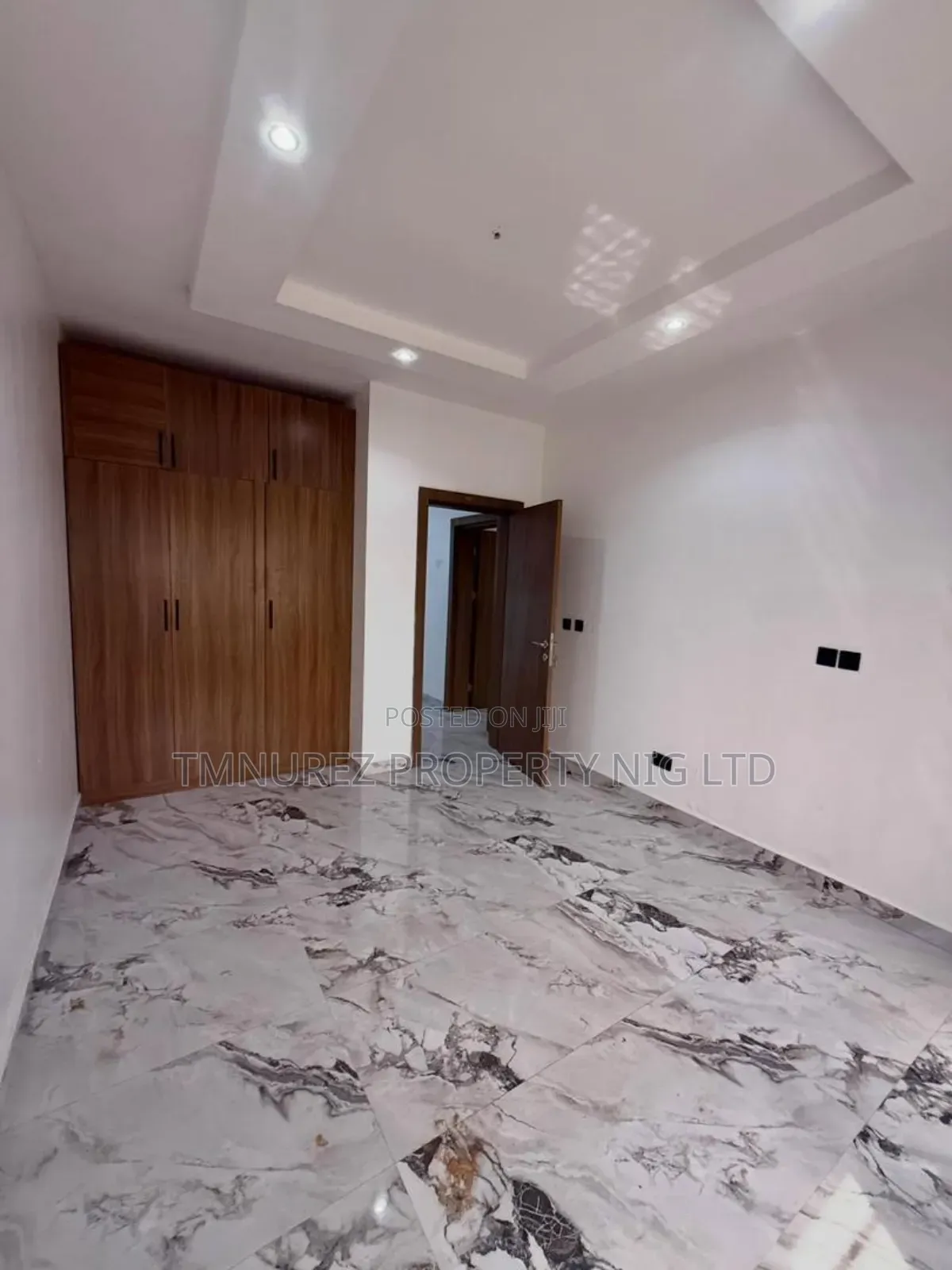 3bdrm Apartment in Ikate for rent